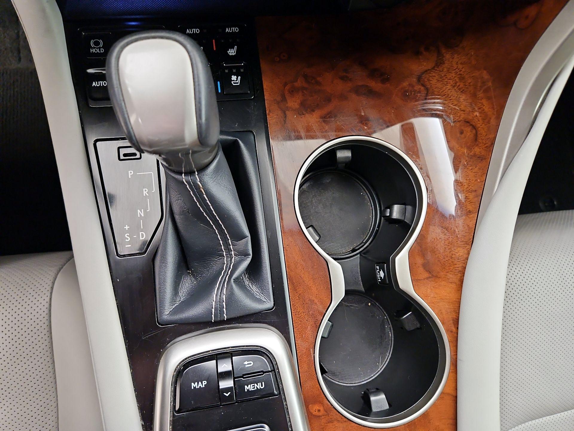 Thumbnail: 2018 Lexus RX - 18