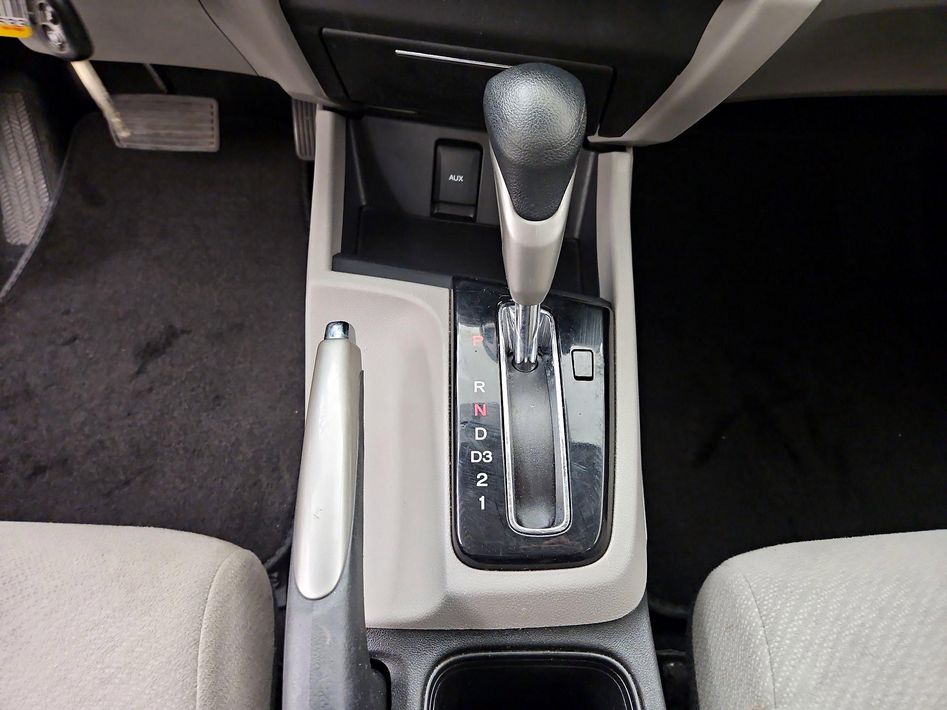 Thumbnail: 2013 Honda Civic - 16