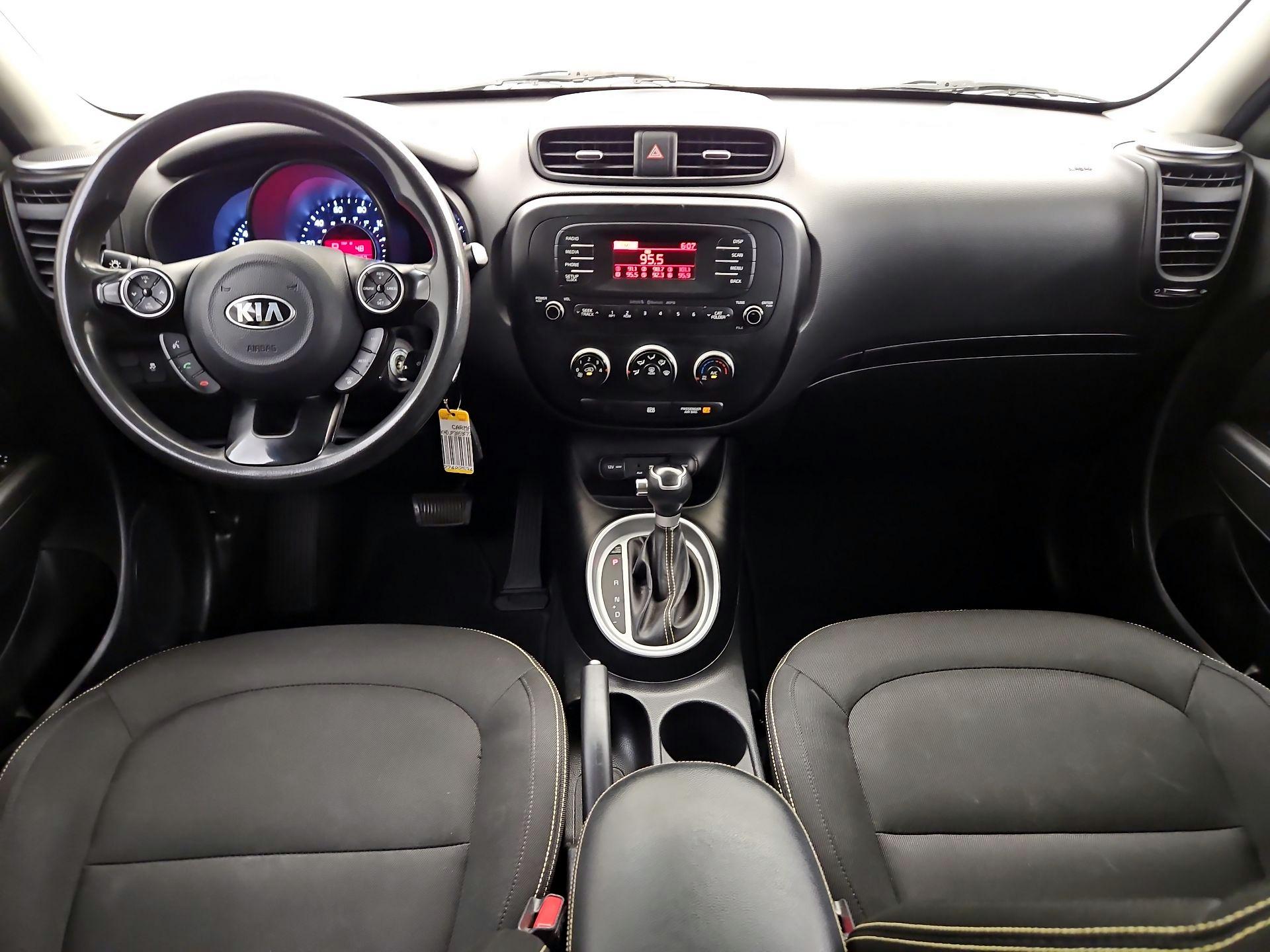 Thumbnail: 2015 Kia Soul - 9