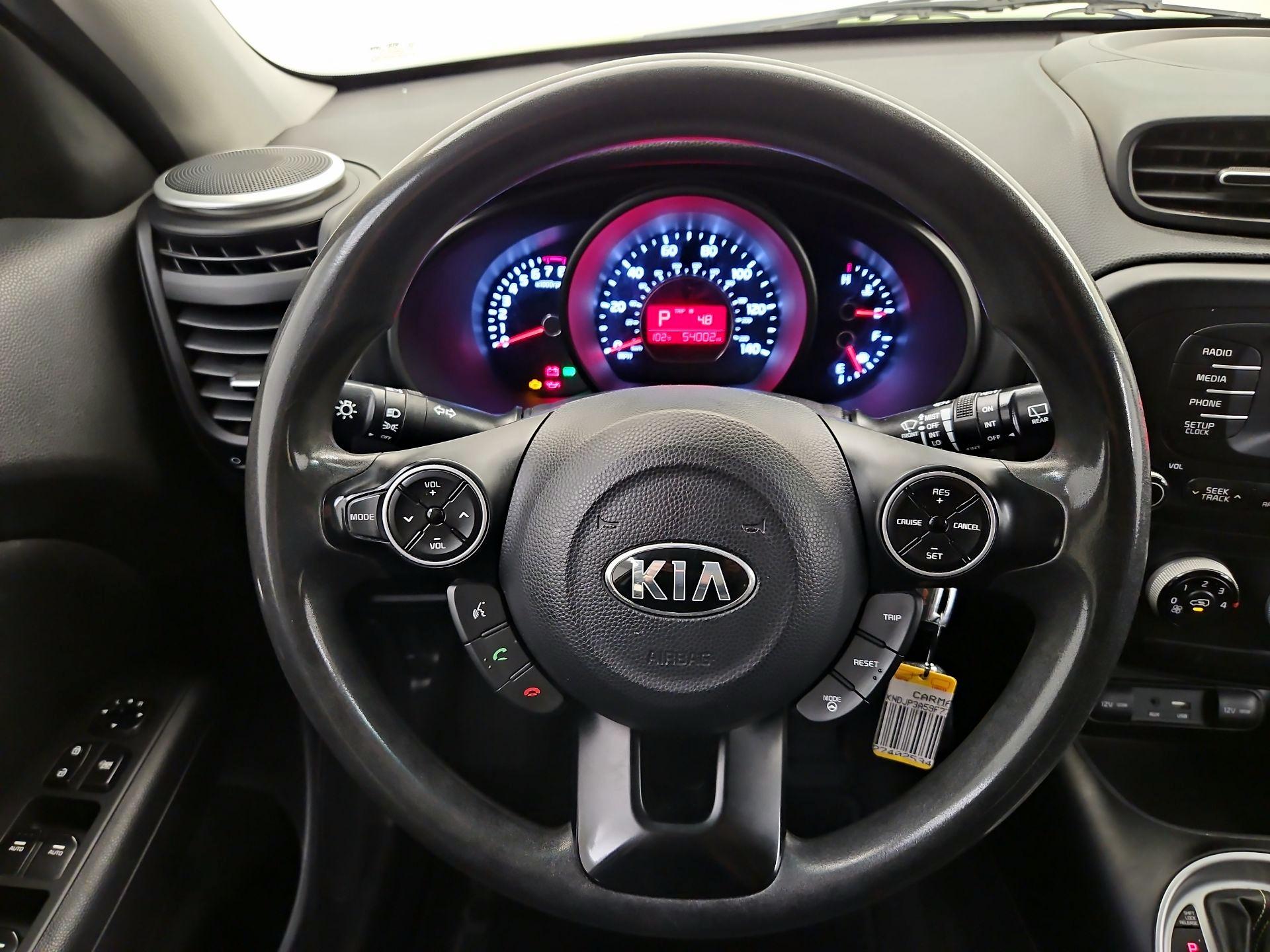 Thumbnail: 2015 Kia Soul - 10