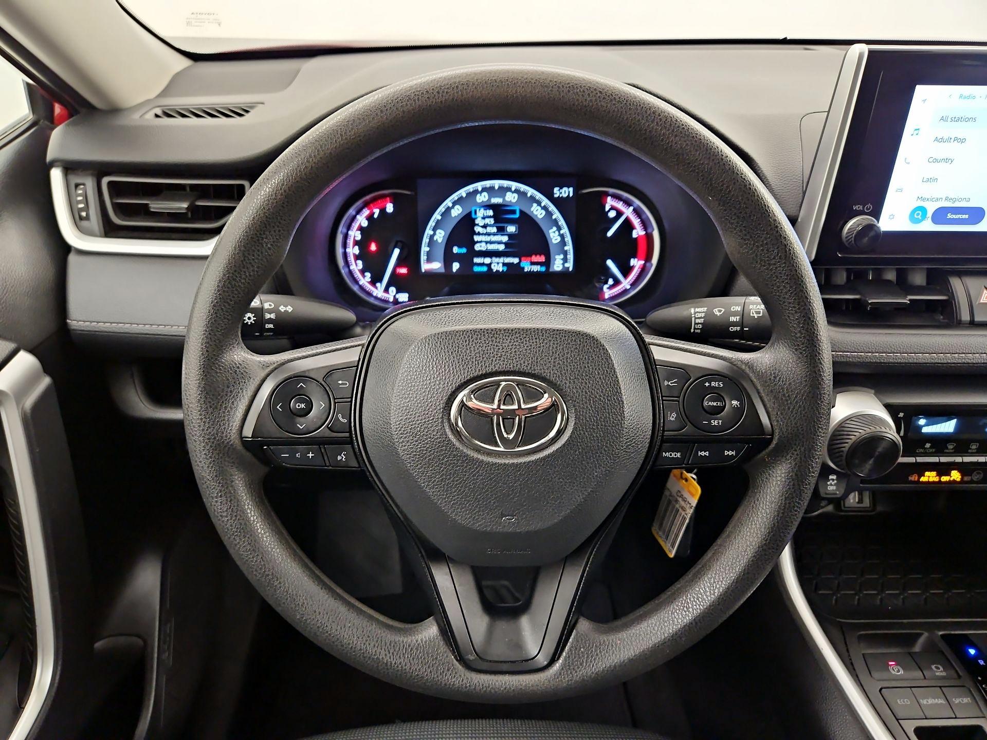 Thumbnail: 2024 Toyota RAV4 - 10