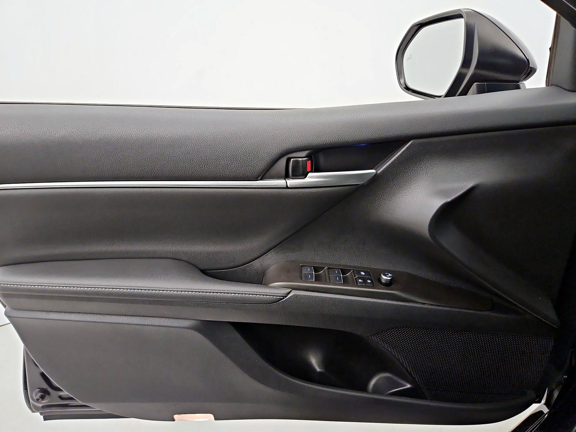 Thumbnail: 2024 Toyota Camry - 12