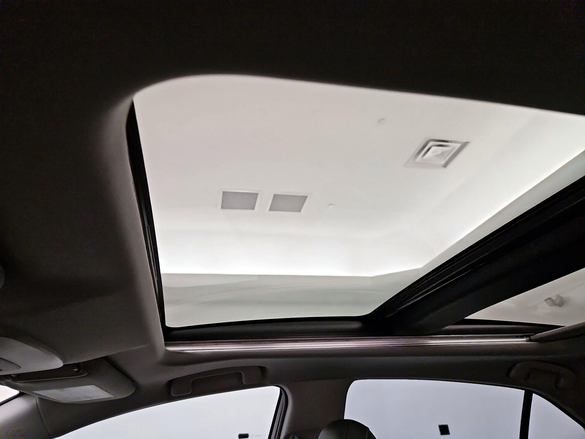 Thumbnail: 2024 Toyota Camry - 19