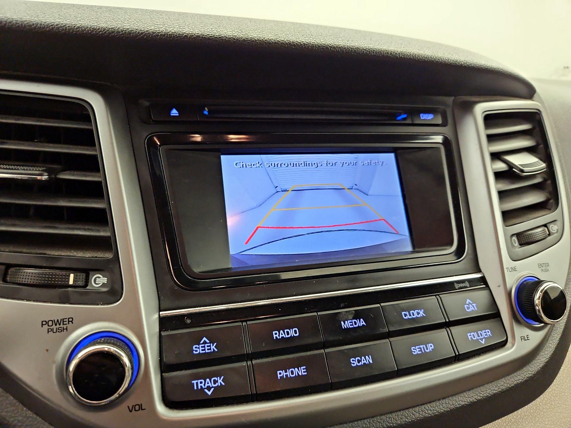 Thumbnail: 2016 Hyundai Tucson - 14