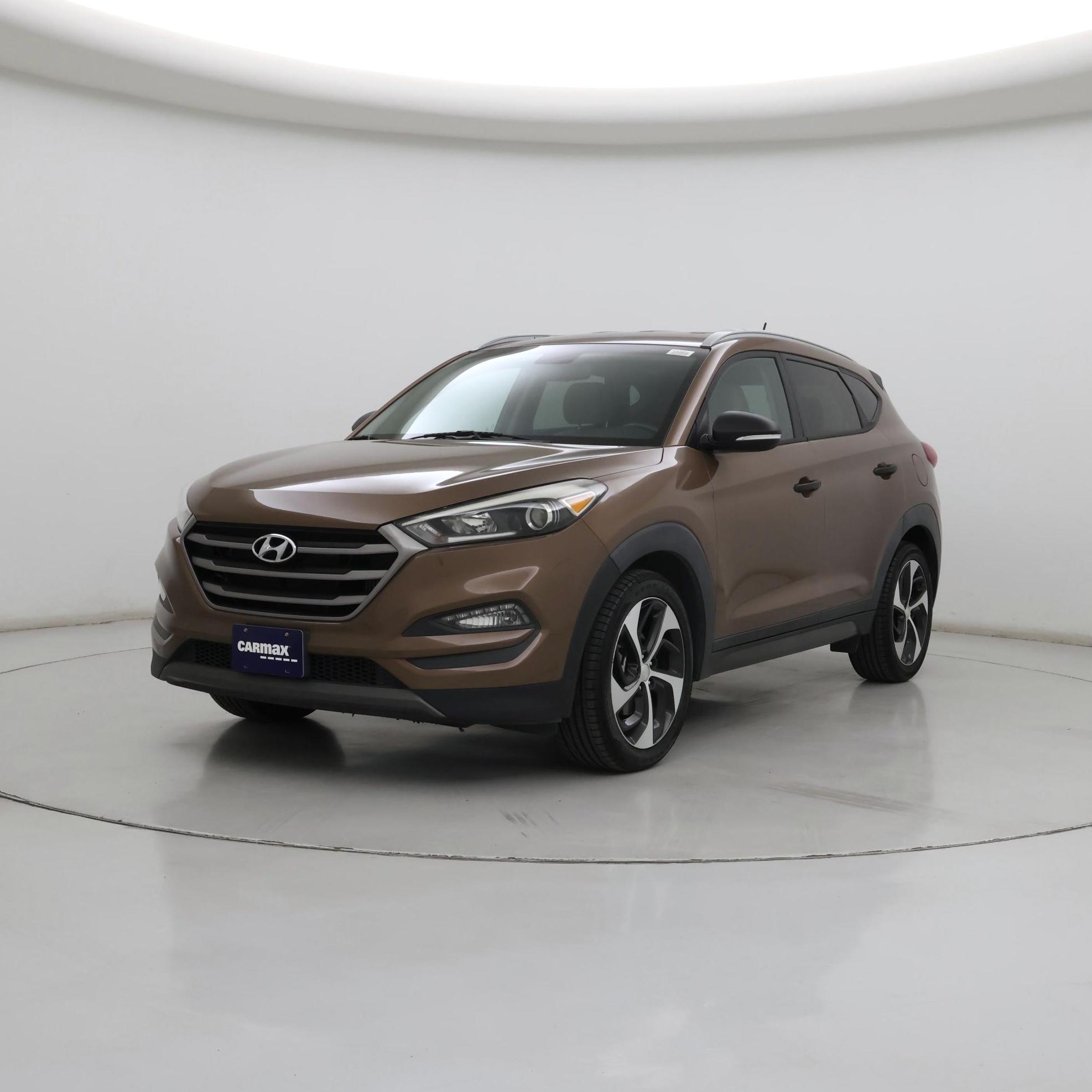 Thumbnail: 2016 Hyundai Tucson - 4
