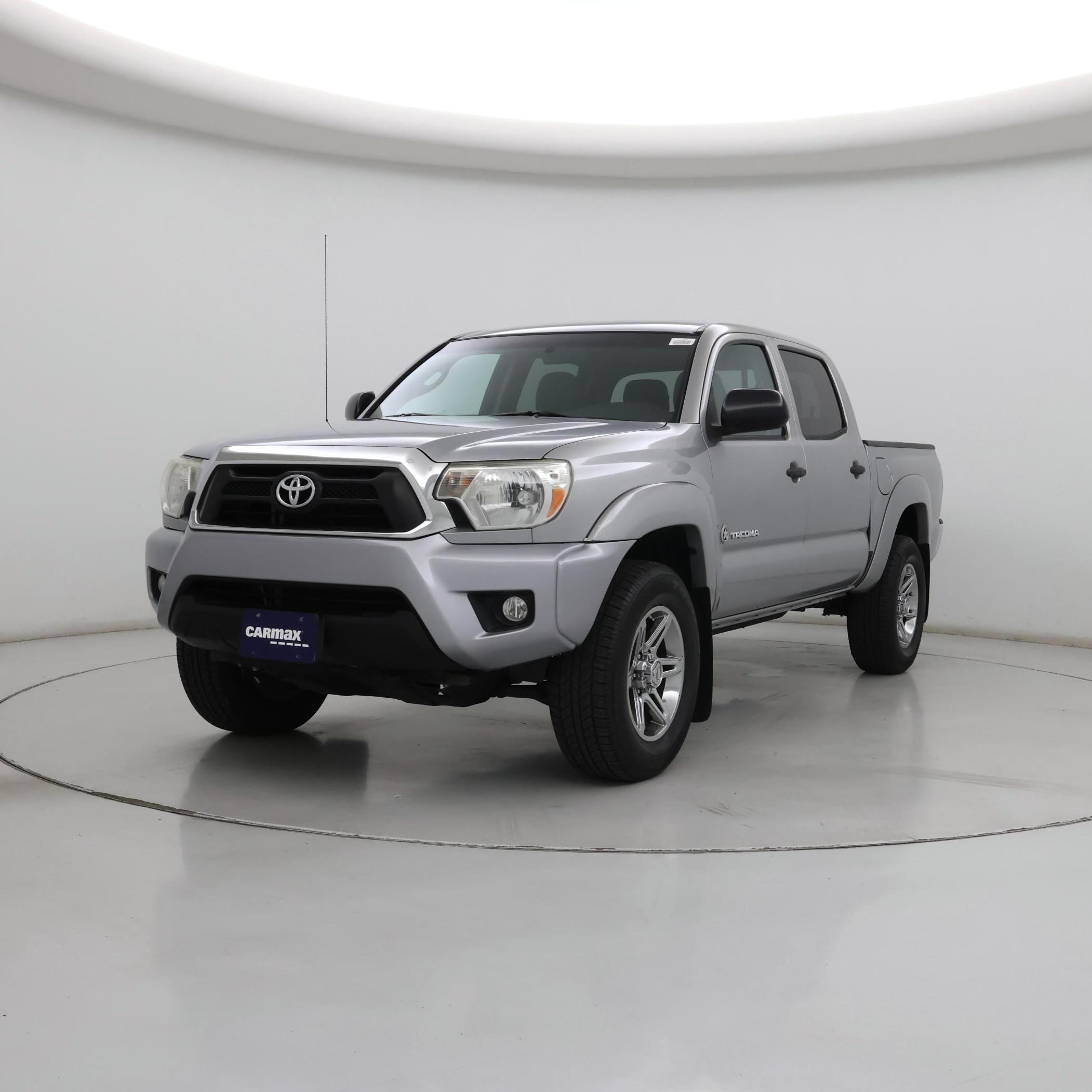 Thumbnail: 2014 Toyota Tacoma - 4