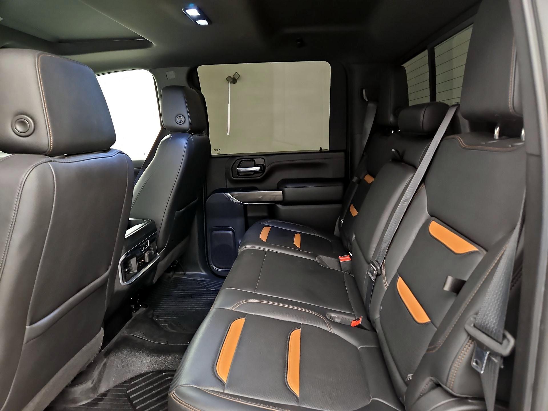 Thumbnail: 2020 GMC Sierra 3500 - 20