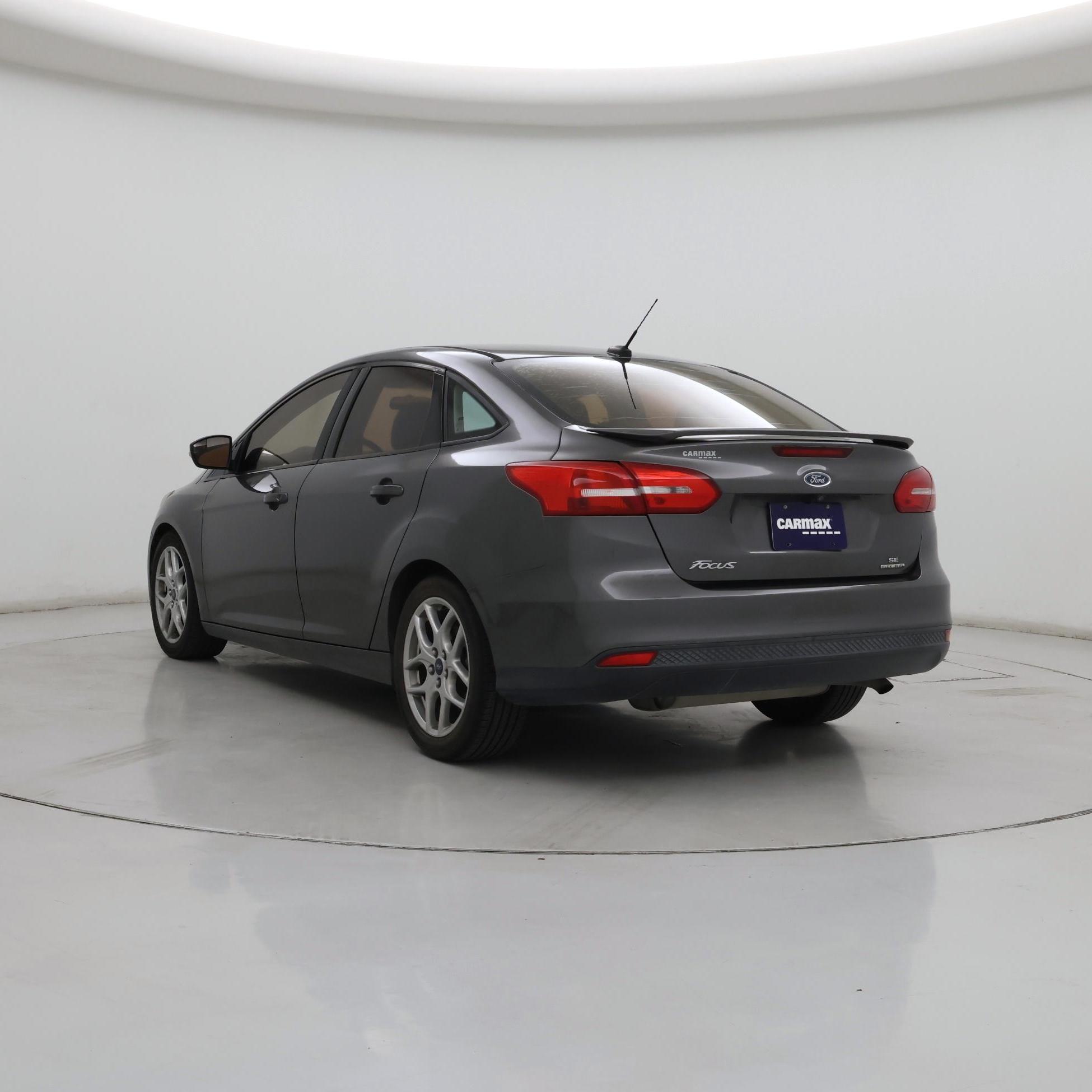 Thumbnail: 2015 Ford Focus - 2