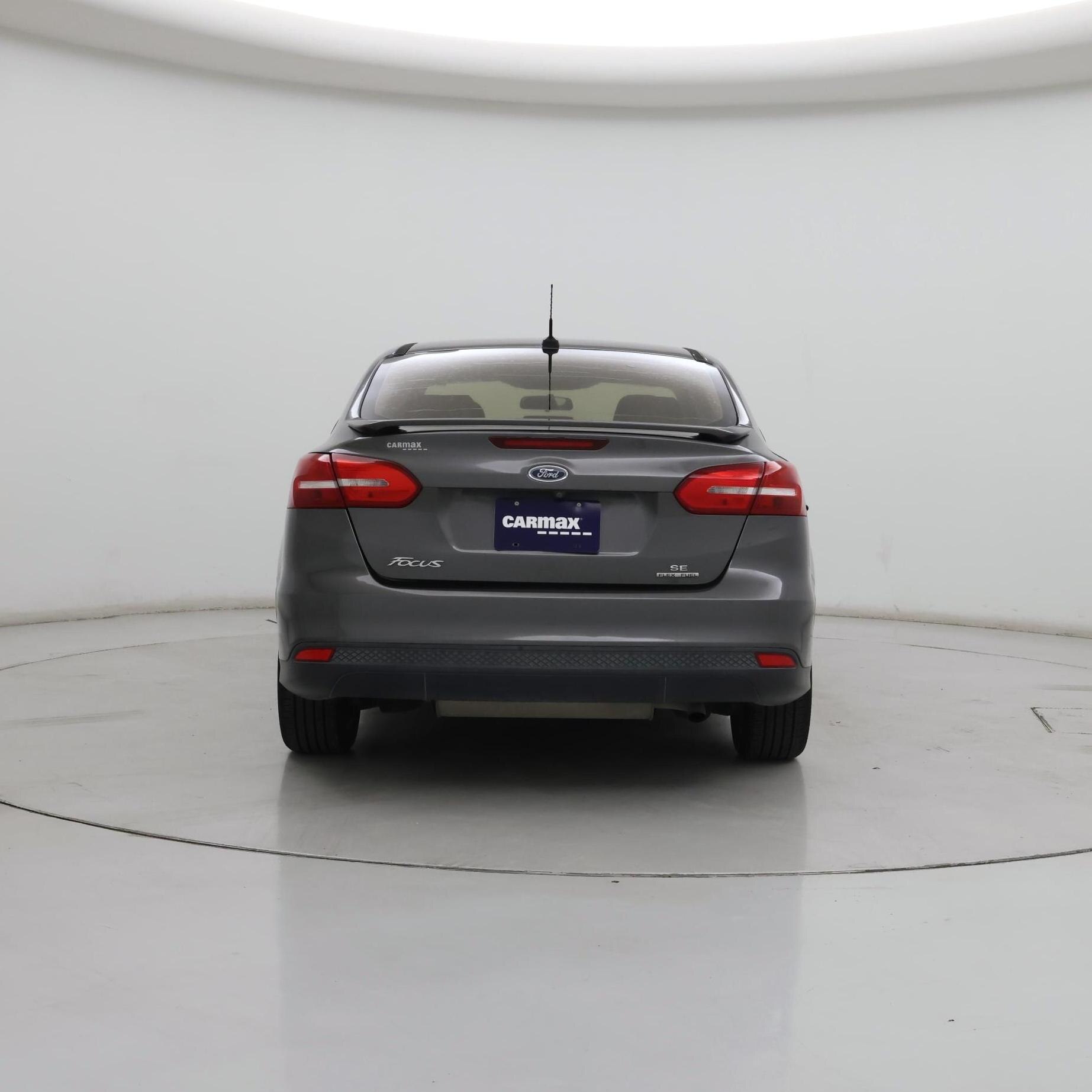 Thumbnail: 2015 Ford Focus - 6