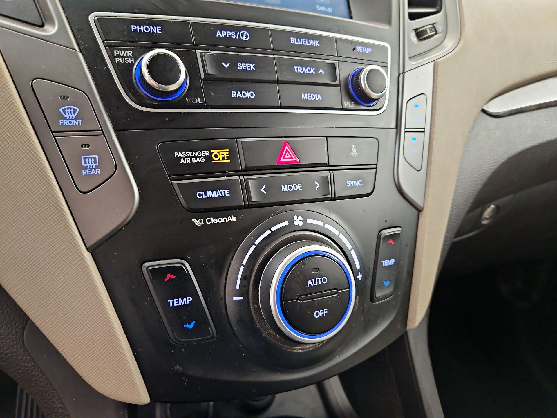 Thumbnail: 2017 Hyundai Santa Fe - 16