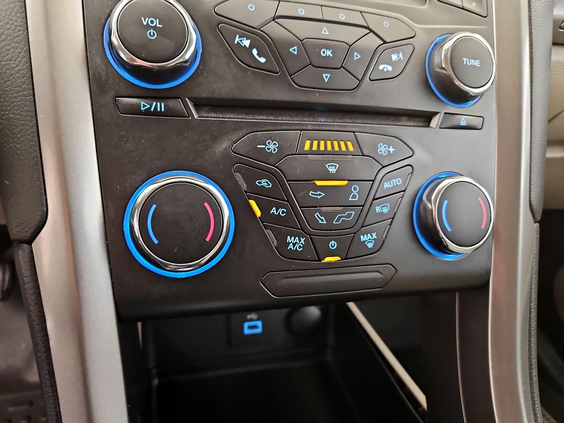 Thumbnail: 2018 Ford Fusion - 16