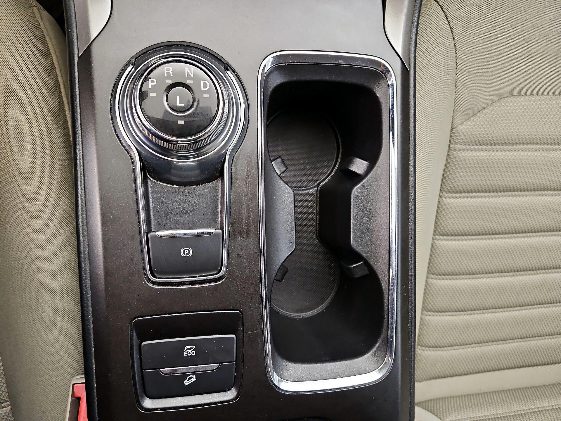 Thumbnail: 2018 Ford Fusion - 17