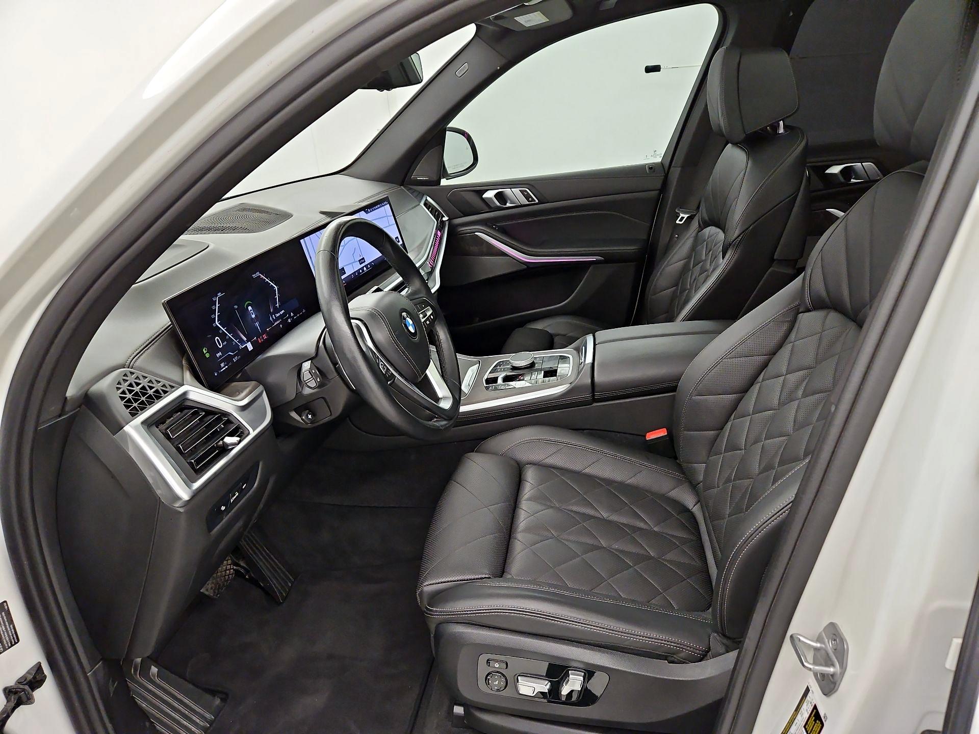 Thumbnail: 2024 BMW X5 - 11