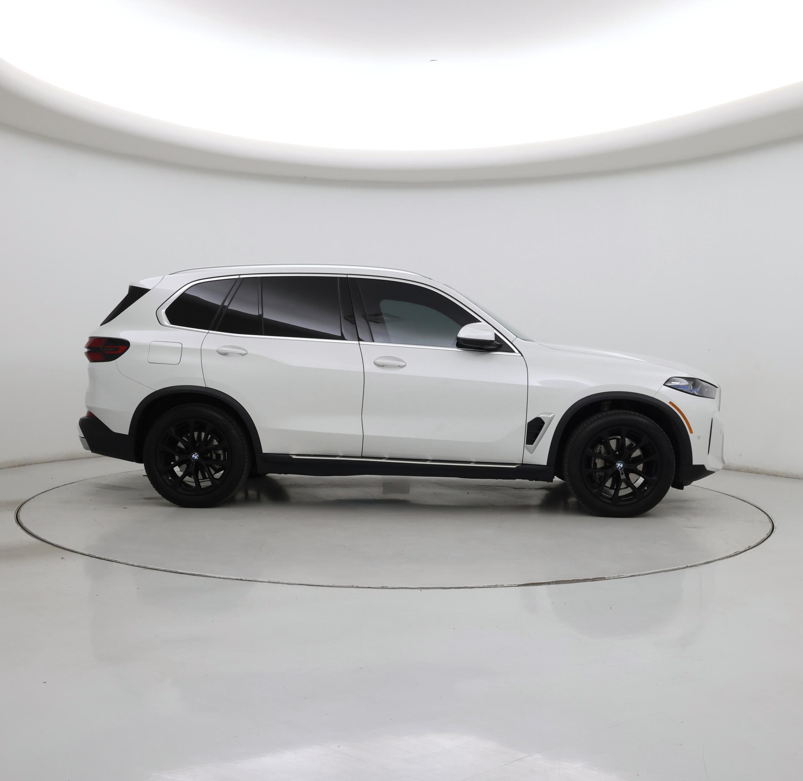 Thumbnail: 2024 BMW X5 - 7