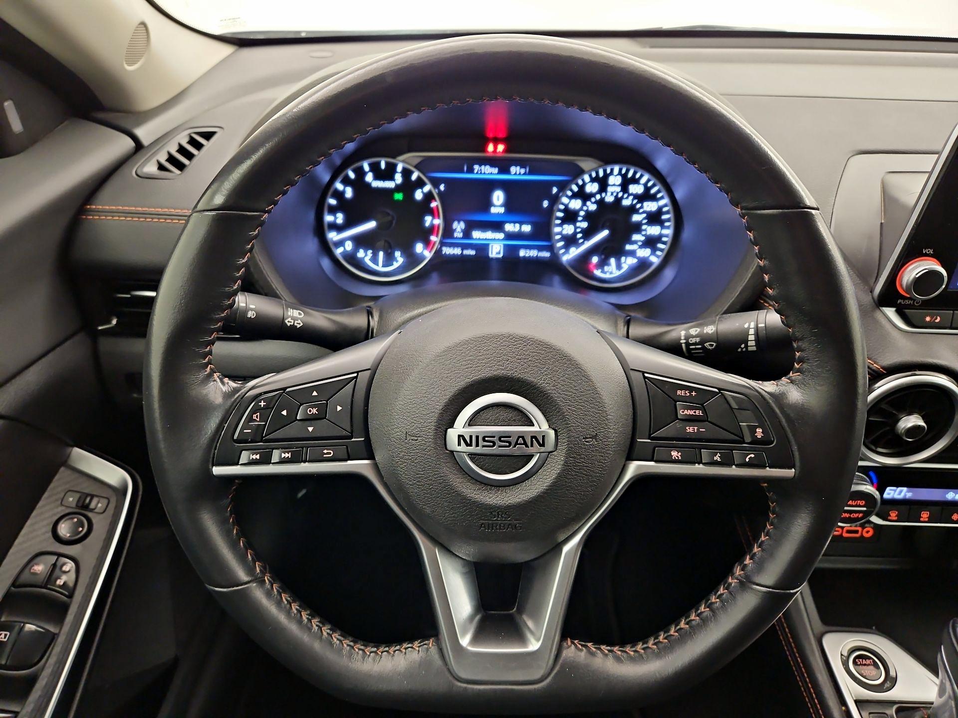 Thumbnail: 2022 Nissan Sentra - 10
