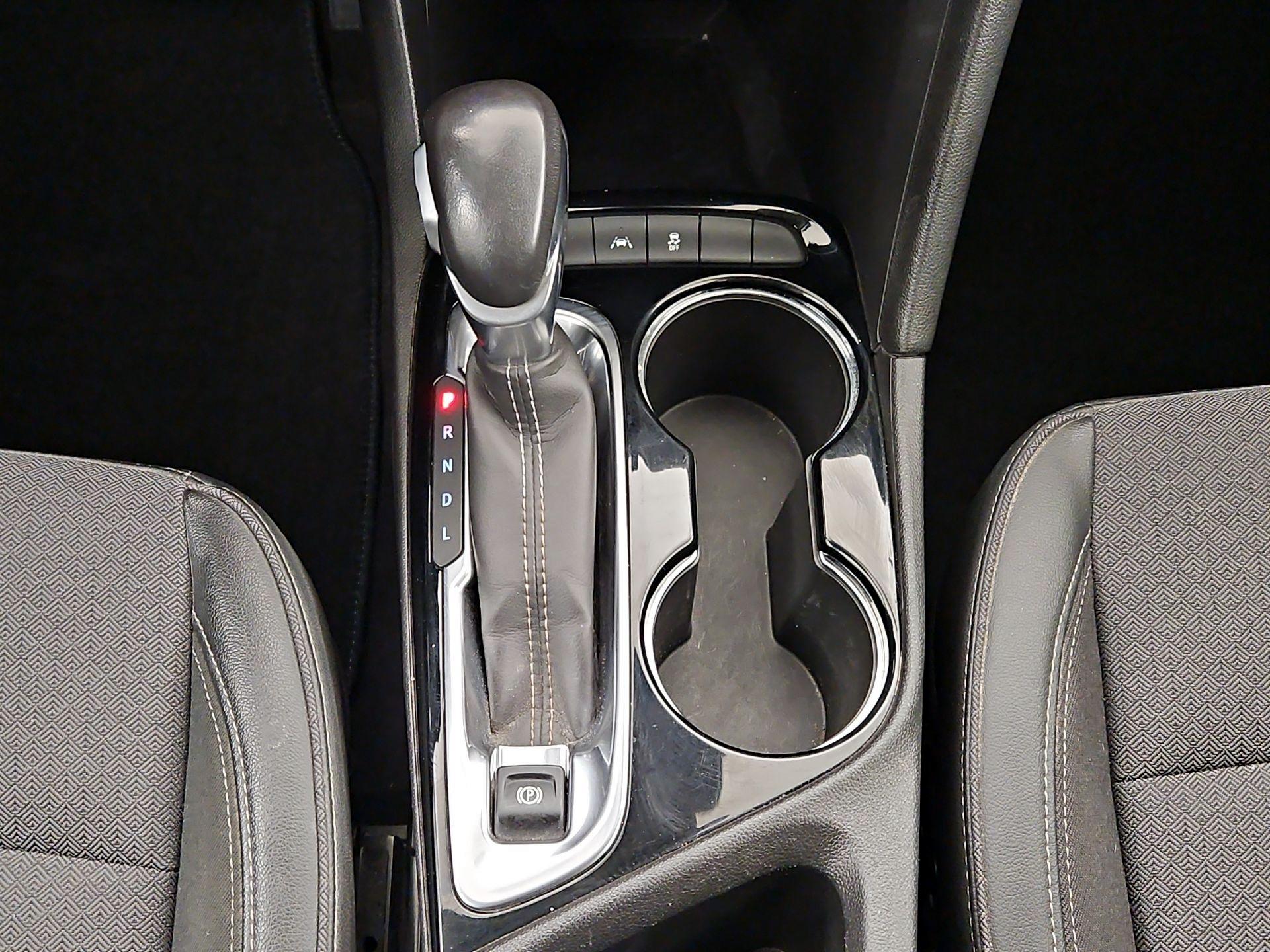 Thumbnail: 2021 Buick Encore GX - 17