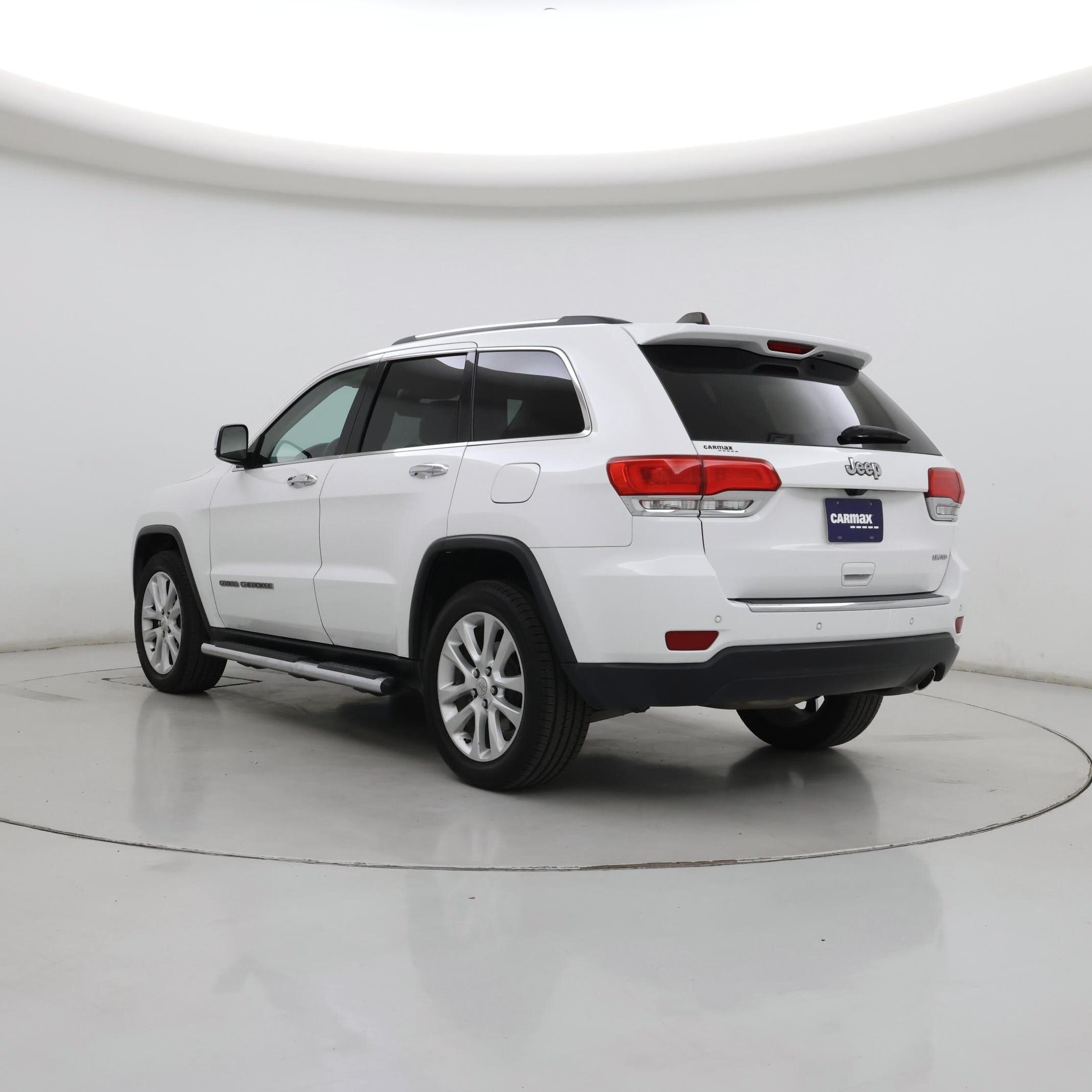 Thumbnail: 2017 Jeep Grand Cherokee - 2