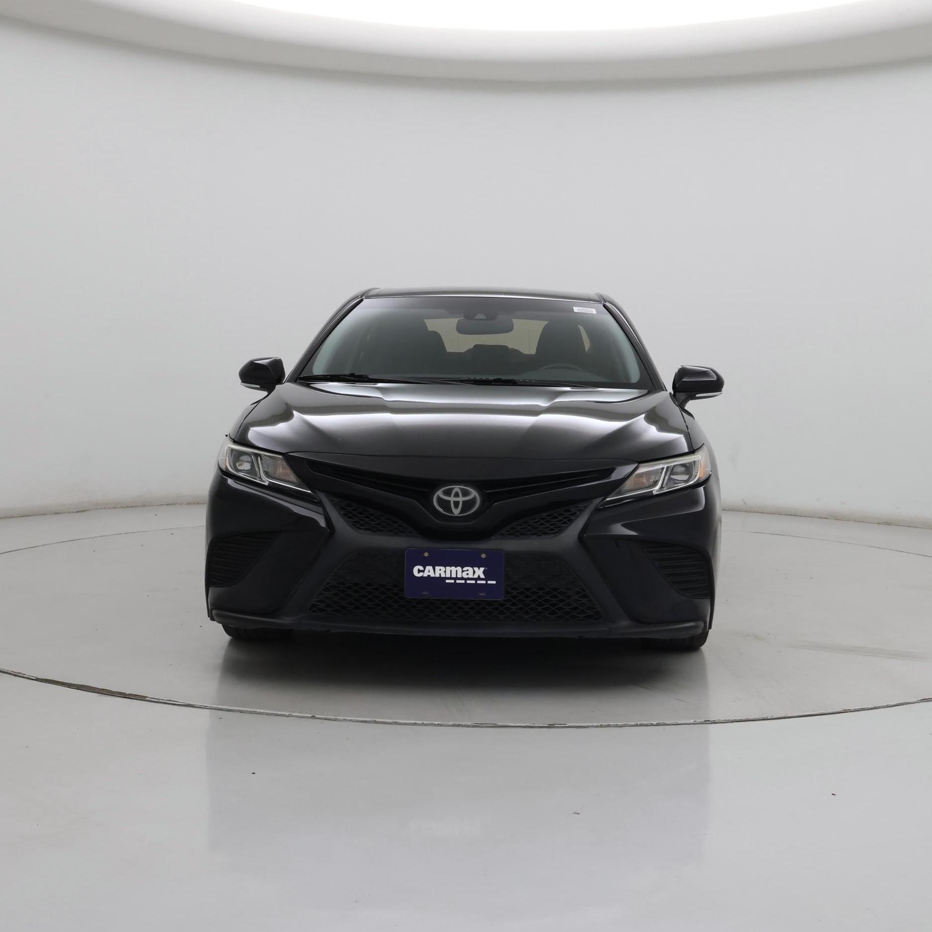 Thumbnail: 2019 Toyota Camry - 5