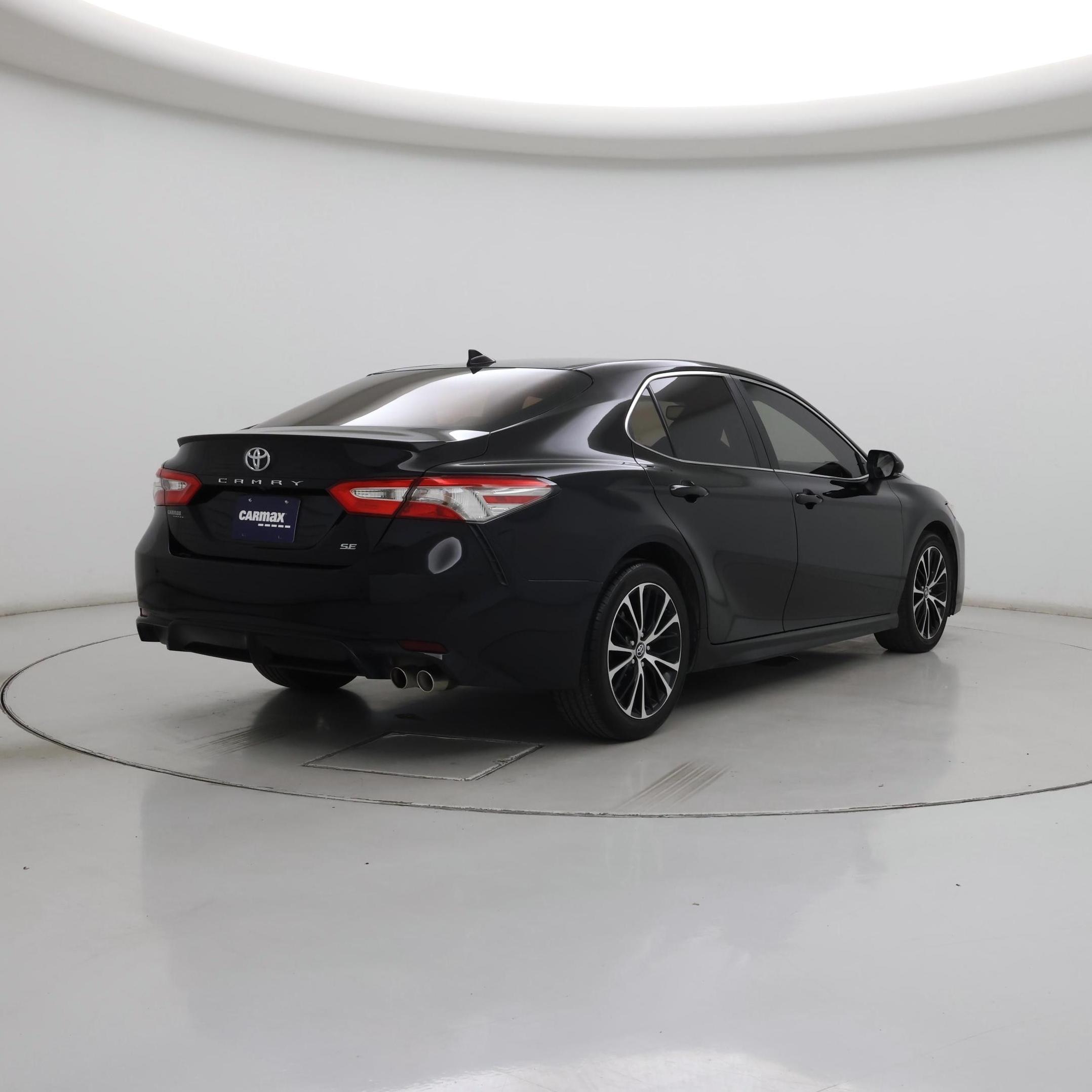 Thumbnail: 2019 Toyota Camry - 8