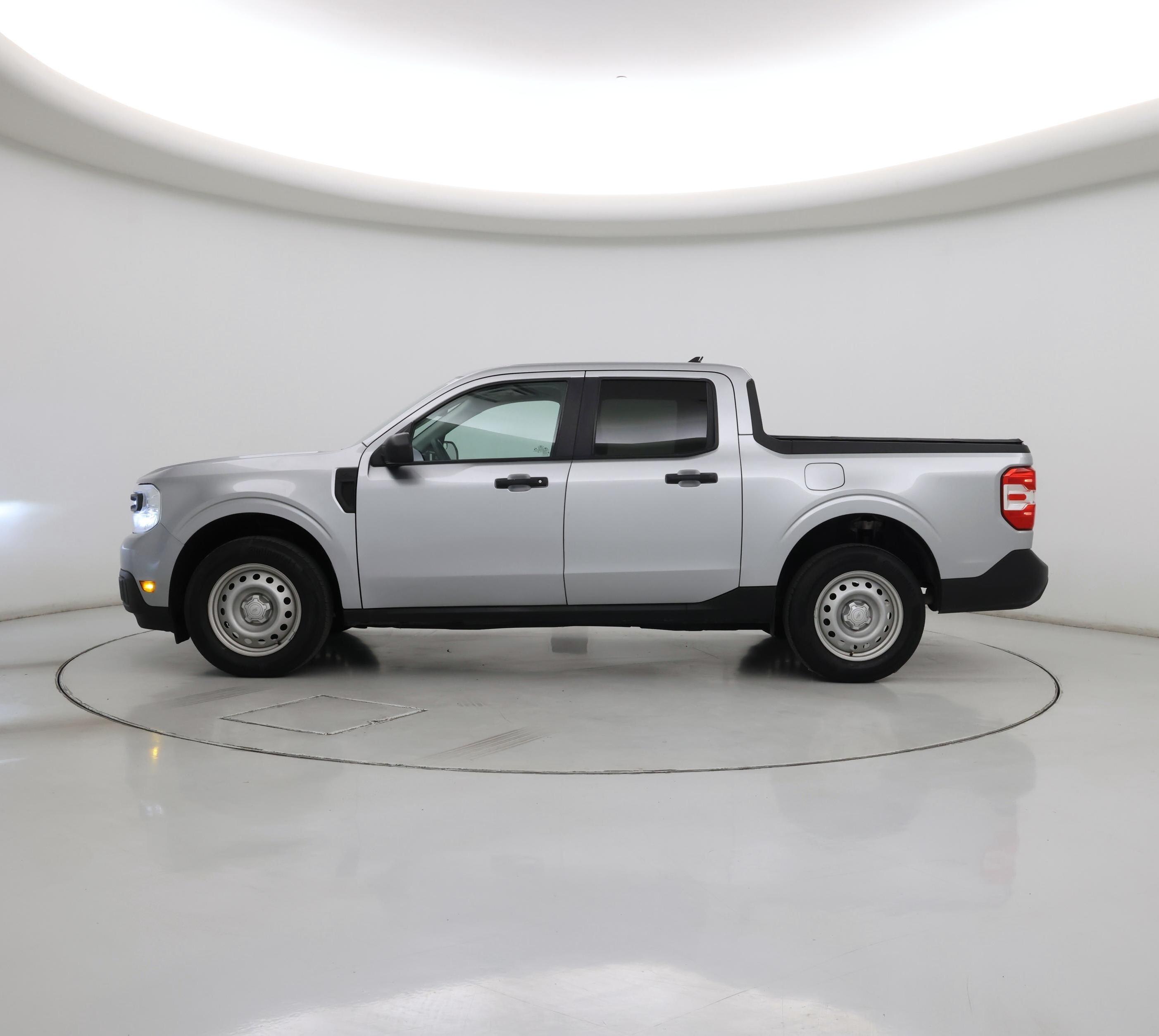 Thumbnail: 2022 Ford Maverick - 3