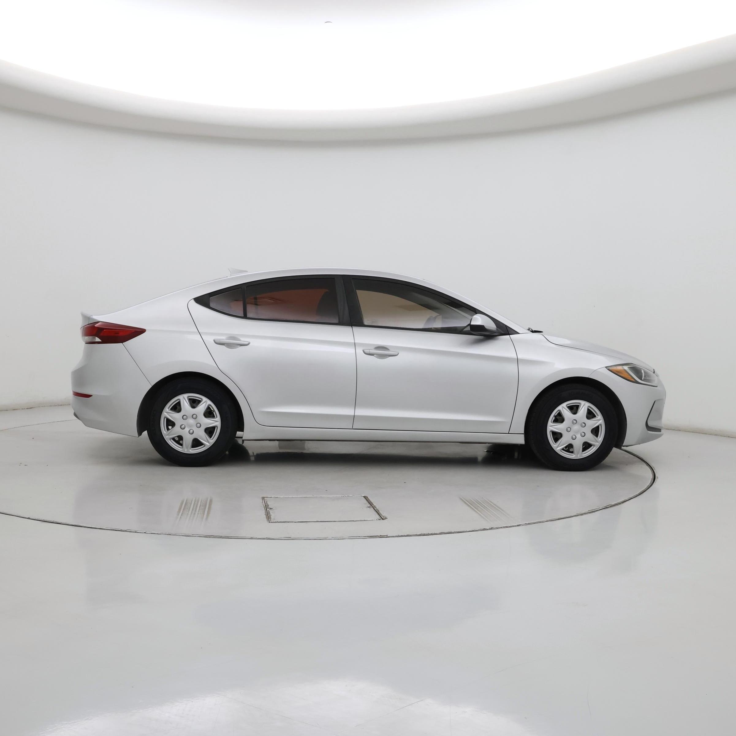 Thumbnail: 2017 Hyundai Elantra - 7