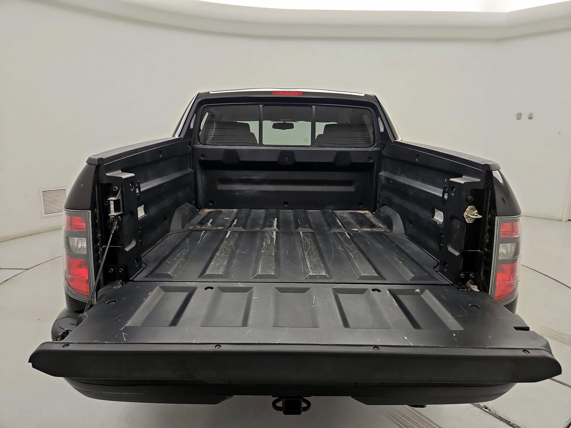 Thumbnail: 2014 Honda Ridgeline - 19