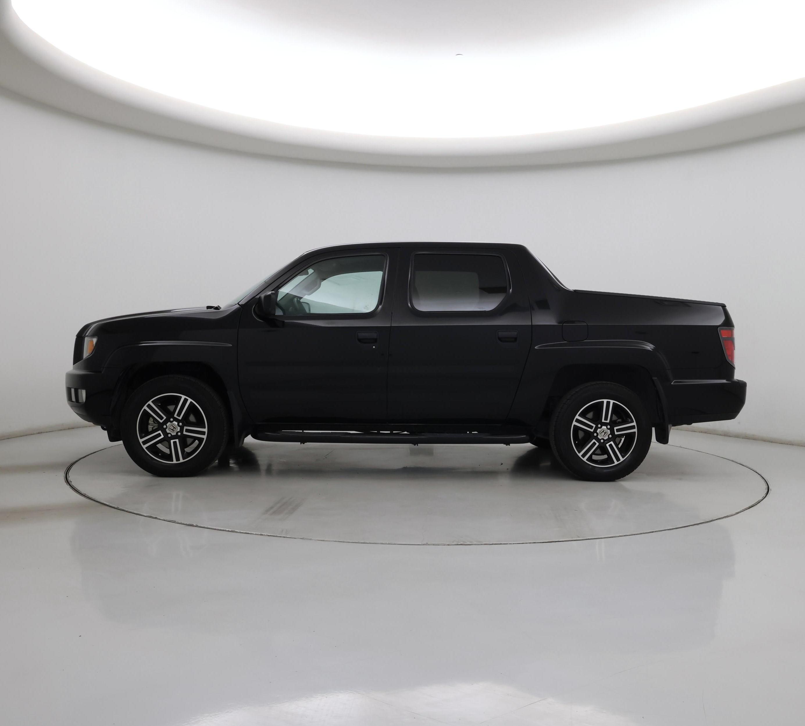 Thumbnail: 2014 Honda Ridgeline - 3