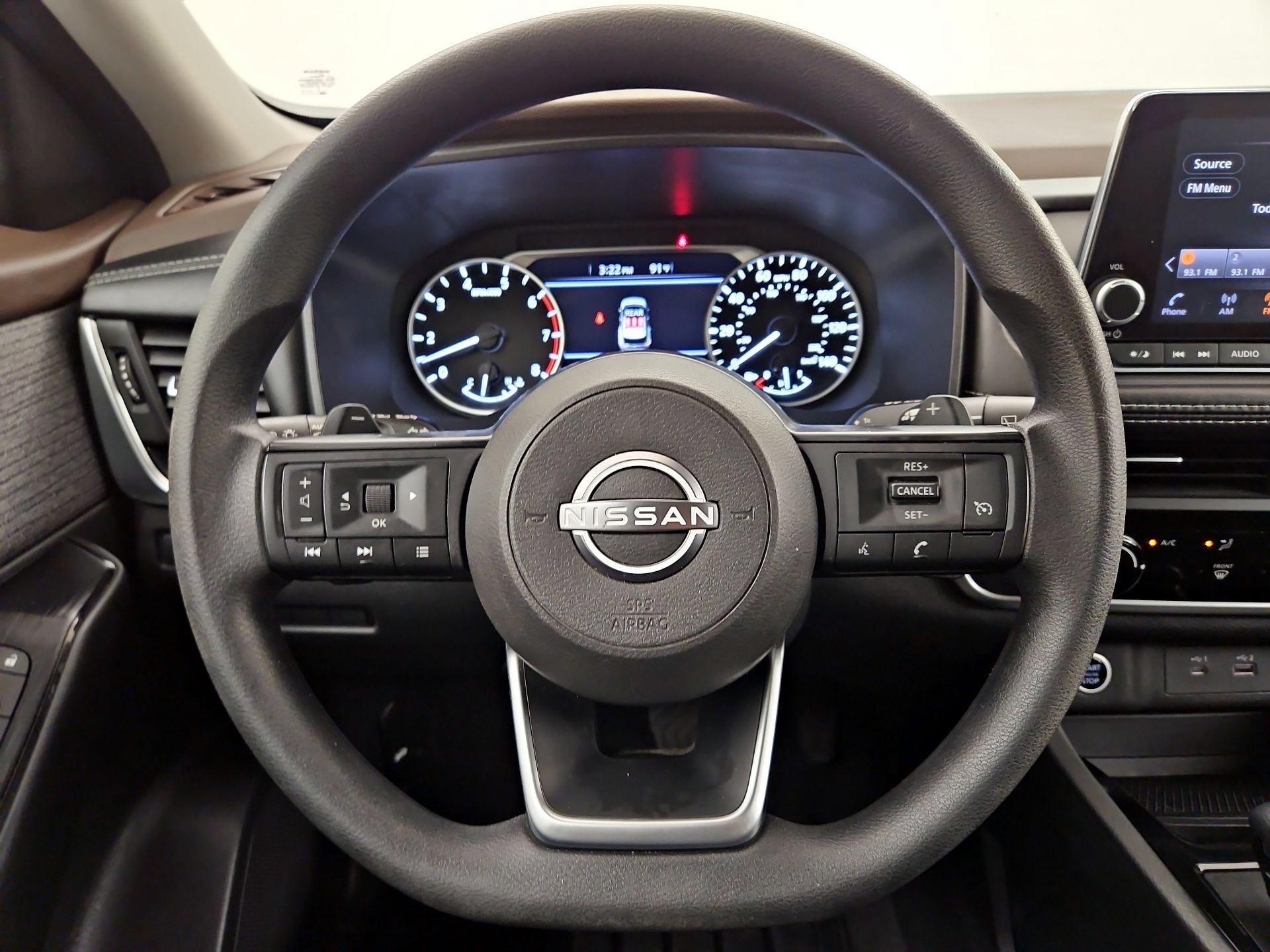Thumbnail: 2023 Nissan Rogue - 10