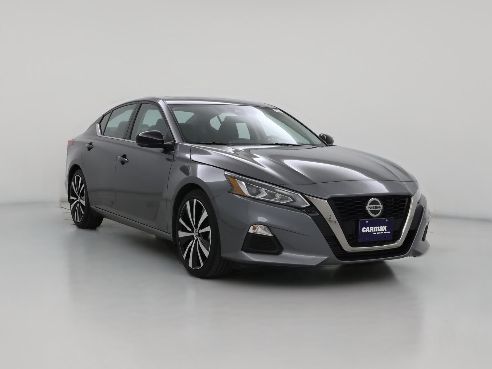 2022 Nissan Altima SR