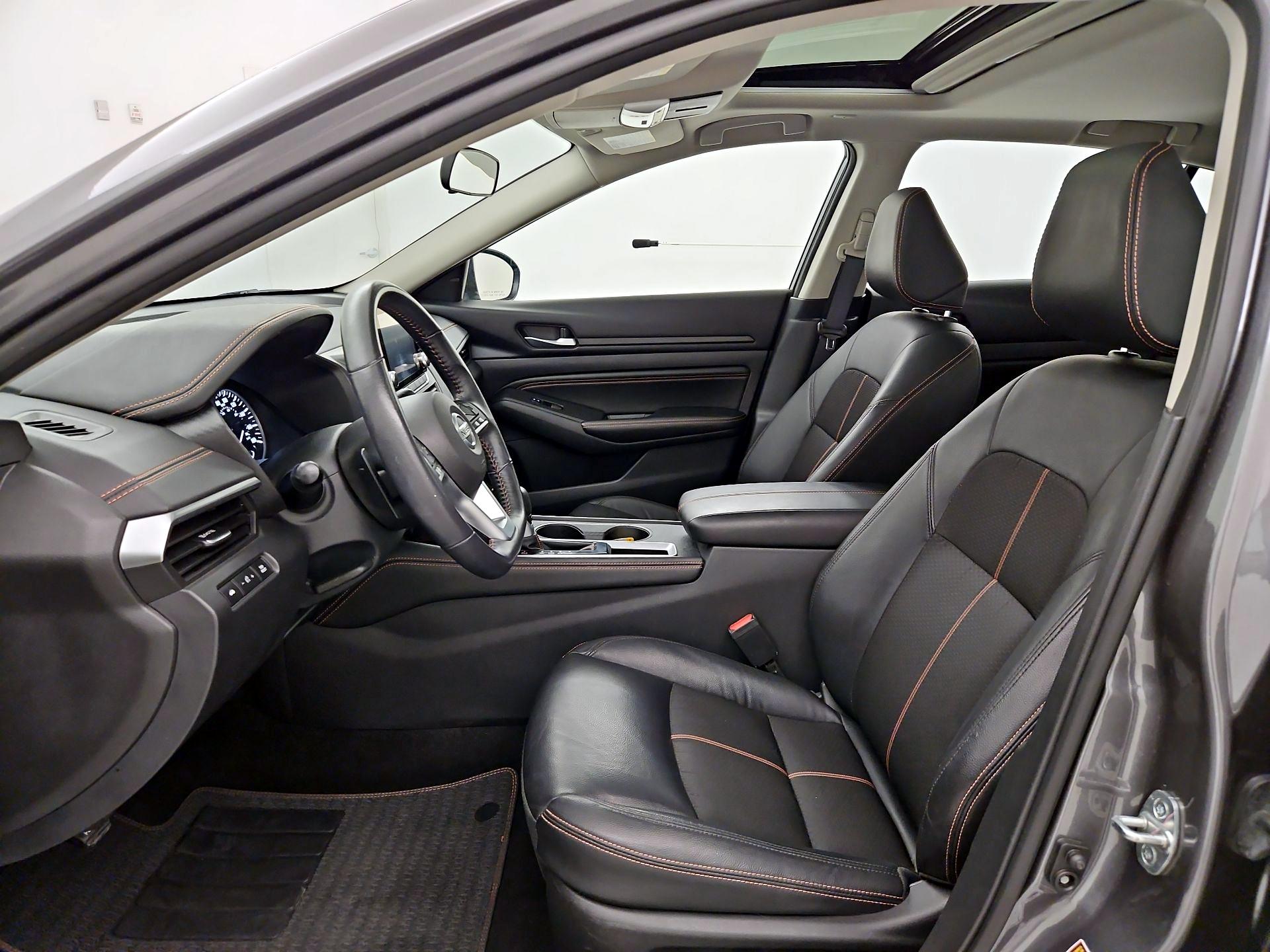 Thumbnail: 2022 Nissan Altima - 11