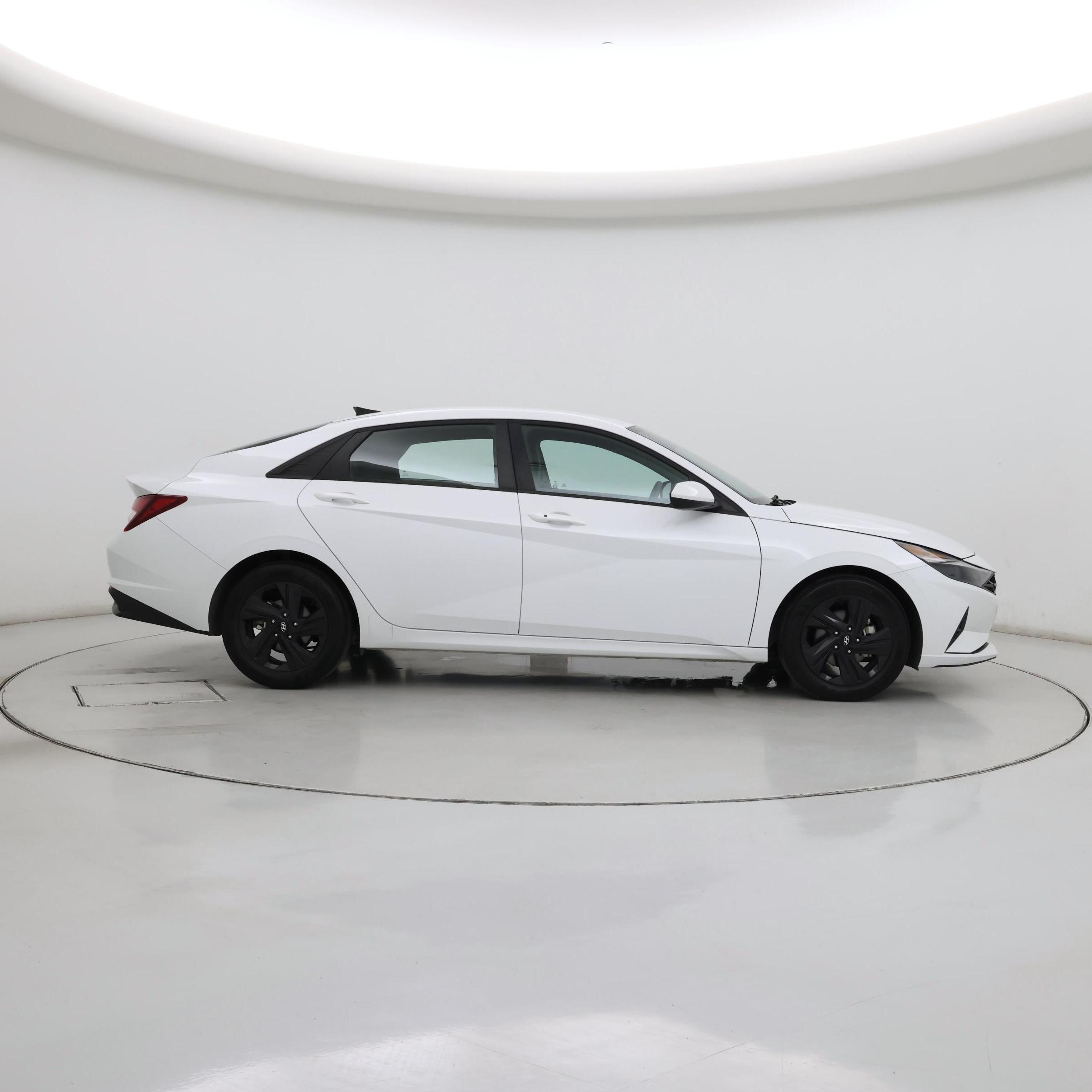 Thumbnail: 2021 Hyundai Elantra - 7