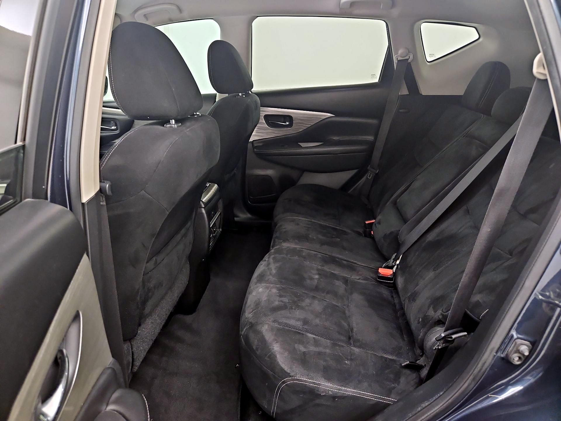 Thumbnail: 2017 Nissan Murano - 19