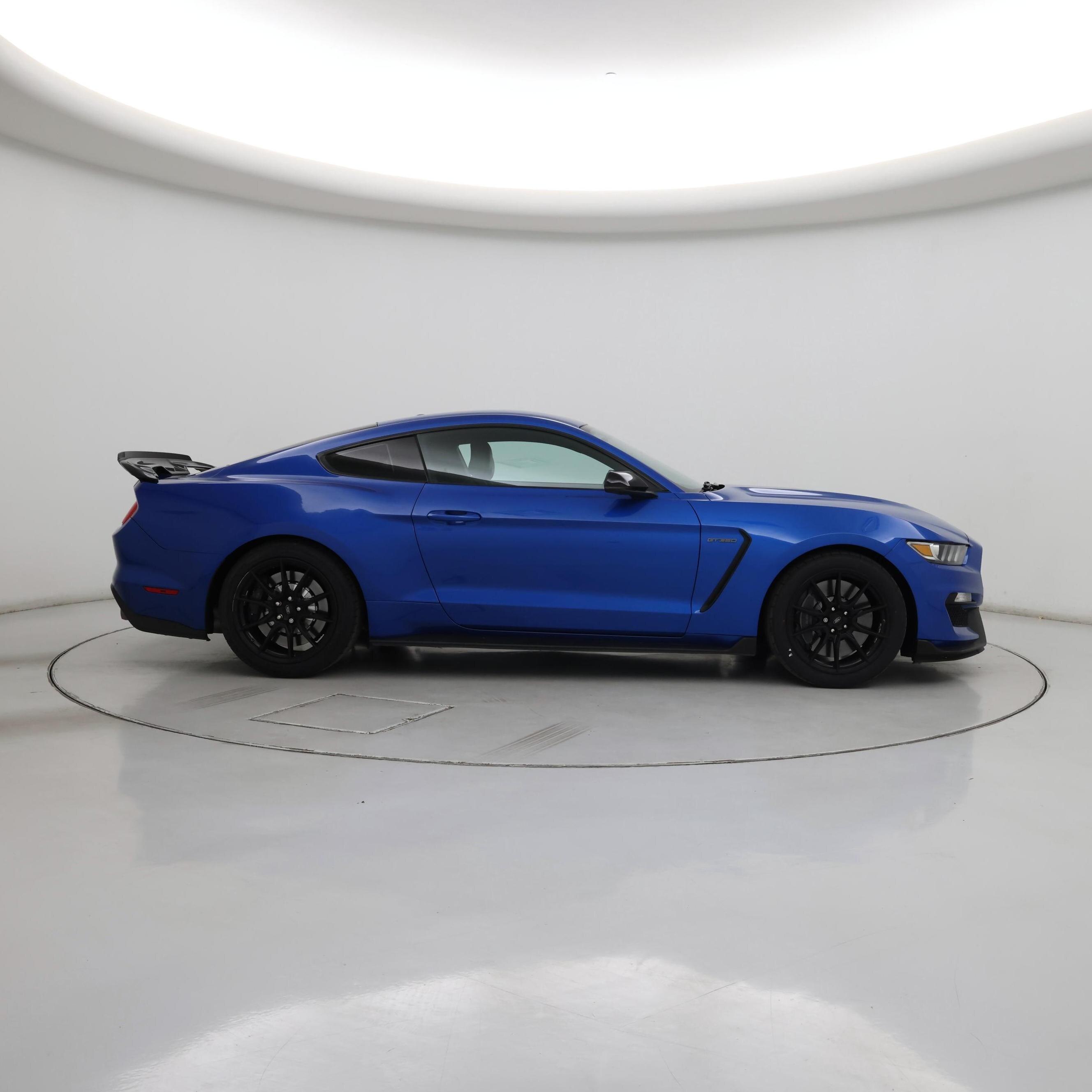 Thumbnail: 2020 Ford Mustang - 7