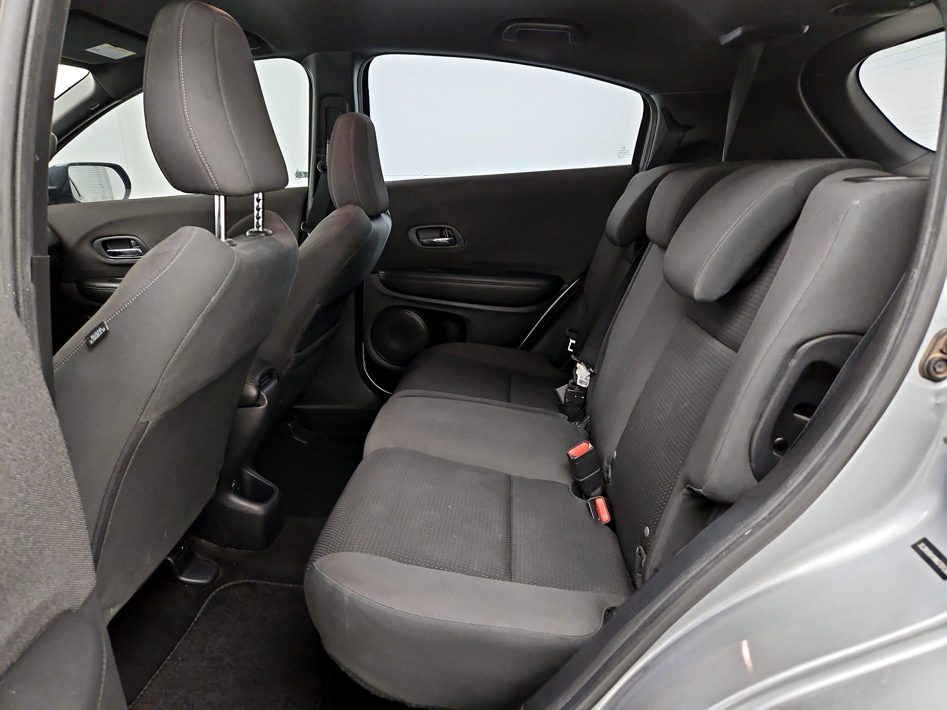 Thumbnail: 2019 Honda HR-V - 19