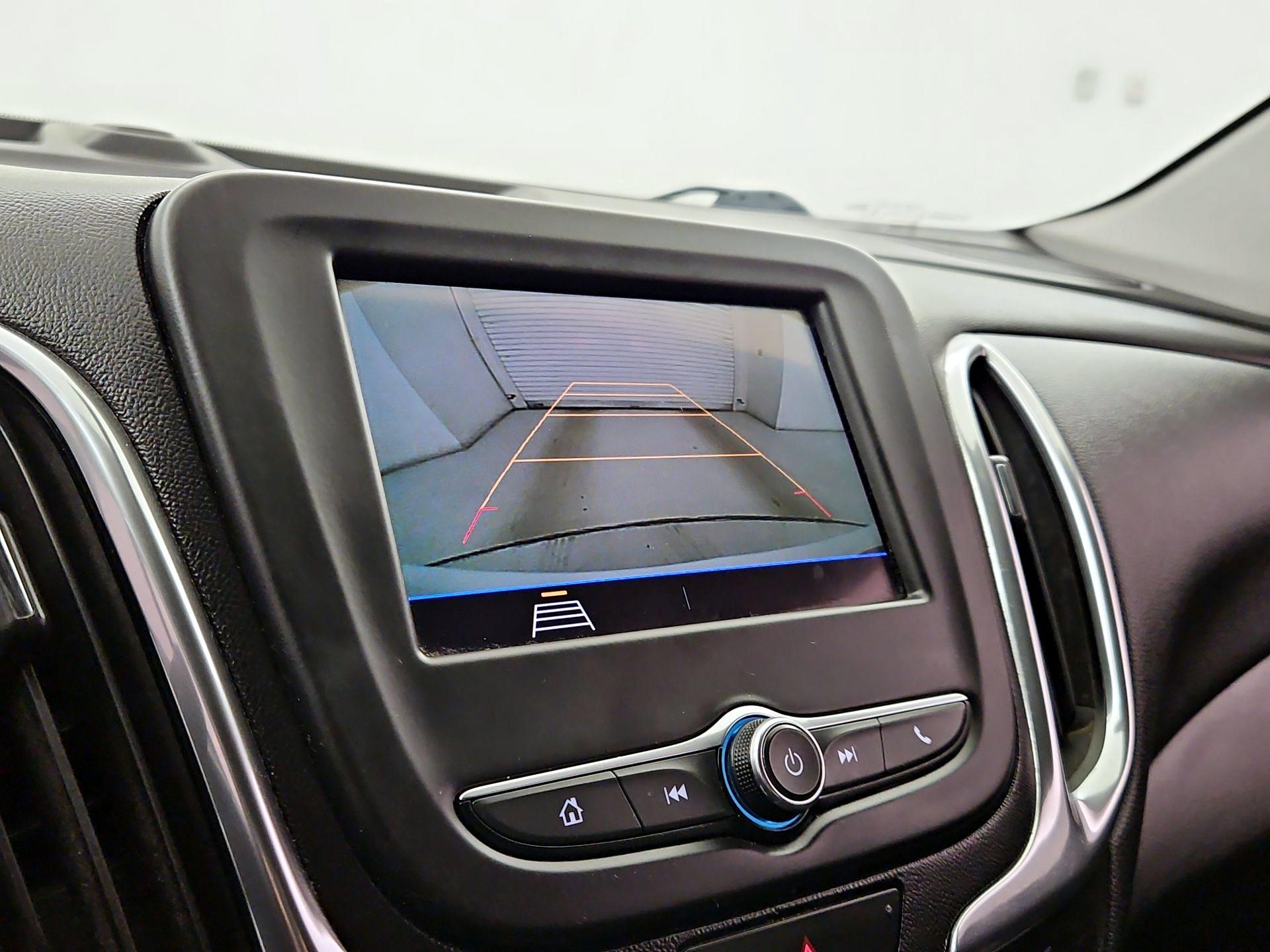 Thumbnail: 2020 Chevrolet Equinox - 14