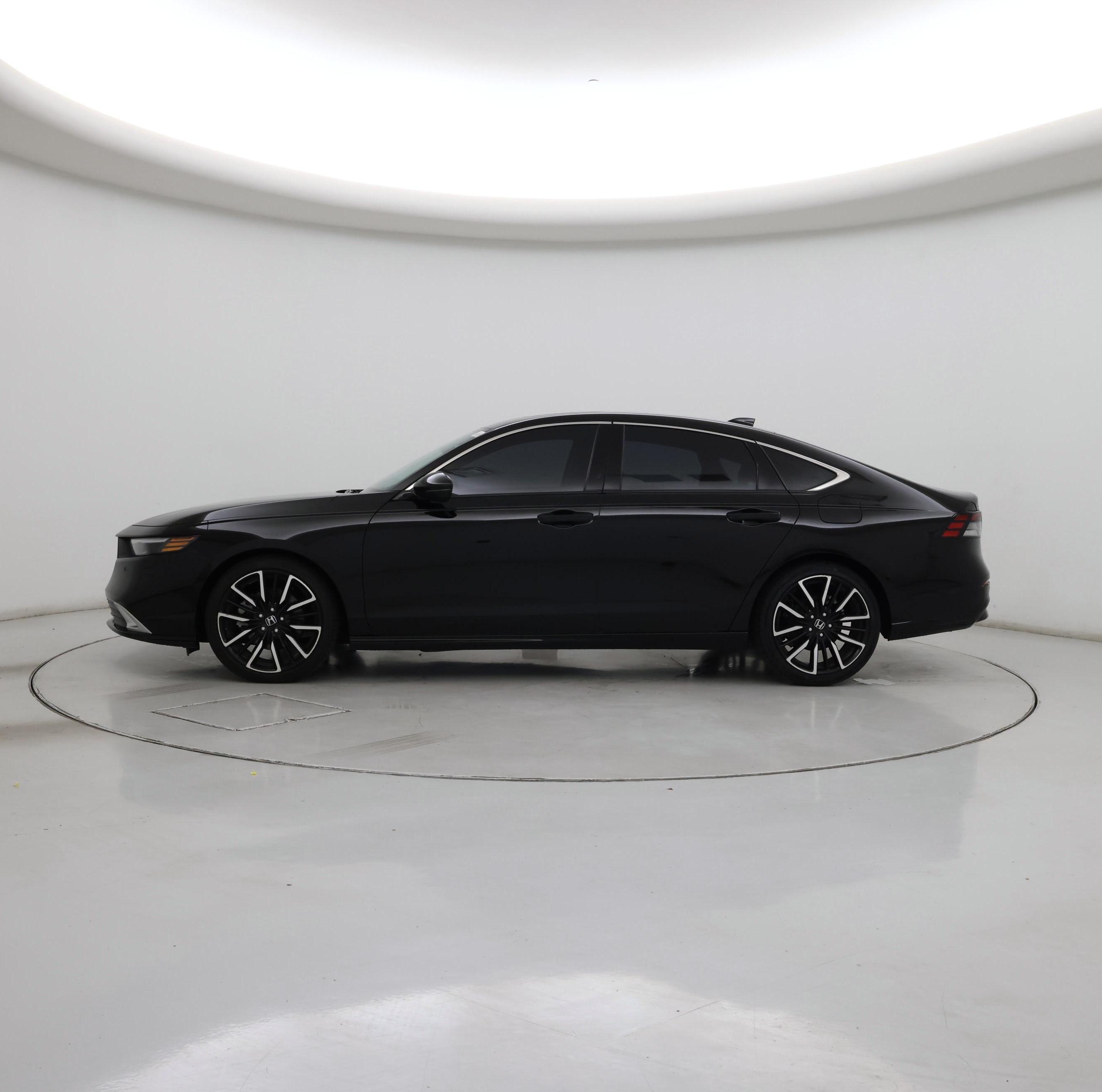 Thumbnail: 2023 Honda Accord - 3