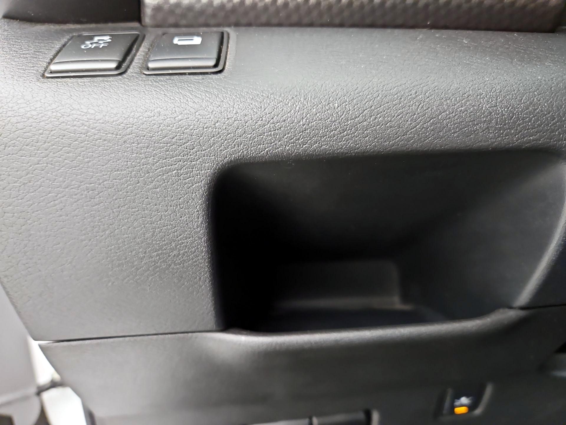 Thumbnail: 2019 Nissan Kicks - 13
