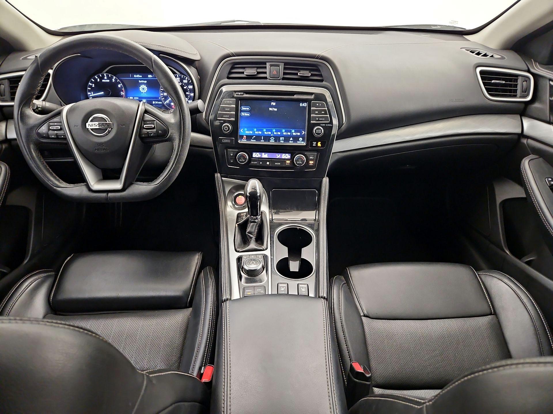 Thumbnail: 2017 Nissan Maxima - 9