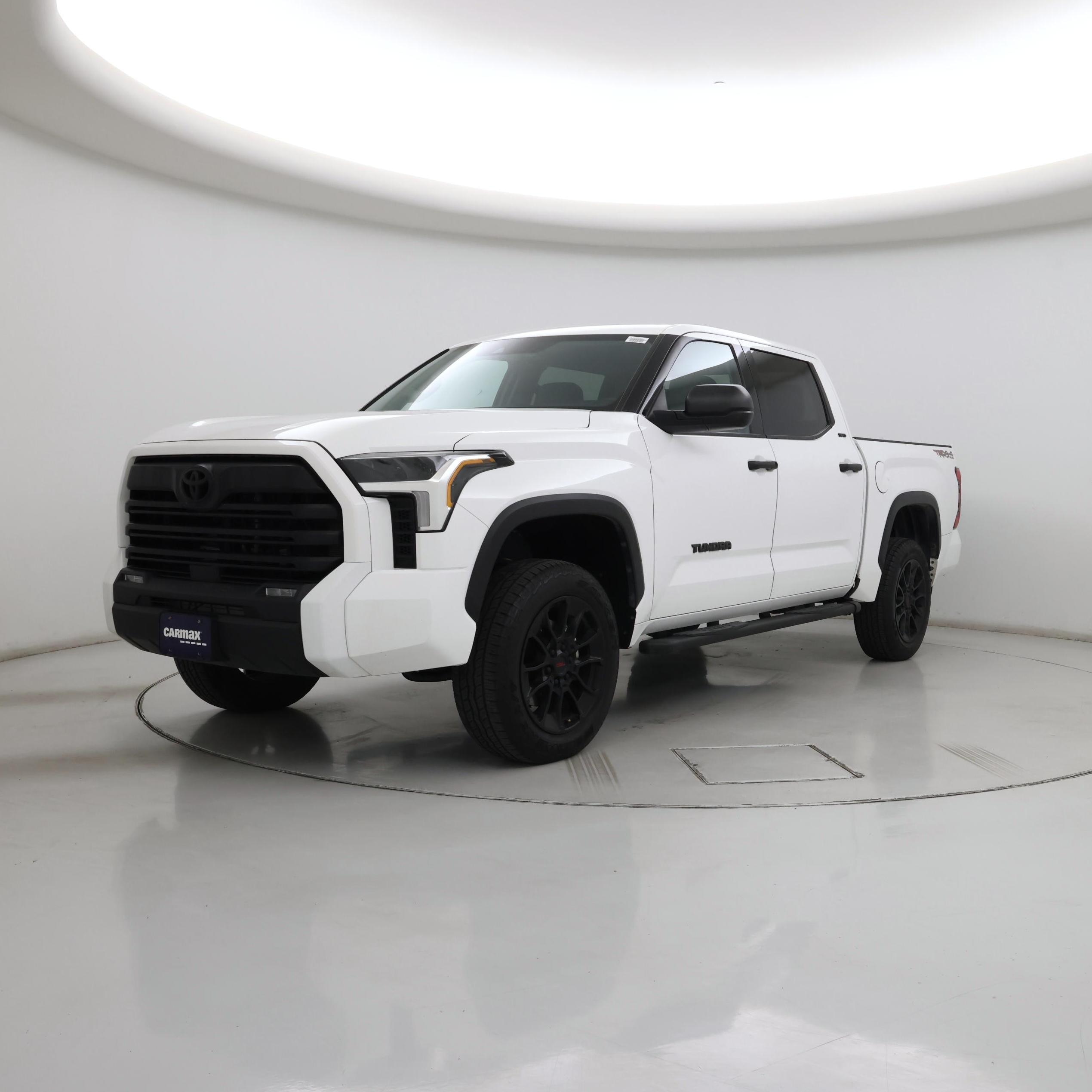 Thumbnail: 2022 Toyota Tundra - 4