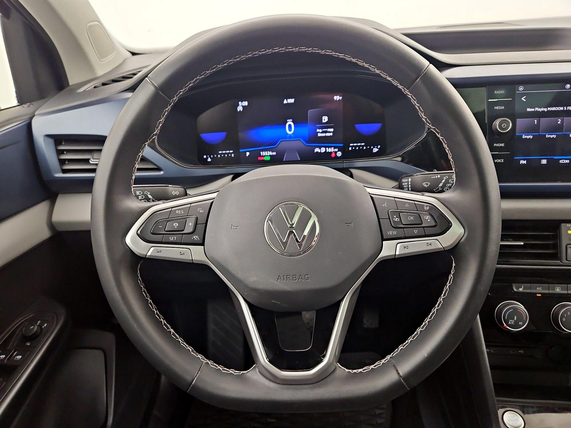 Thumbnail: 2023 Volkswagen Taos - 10