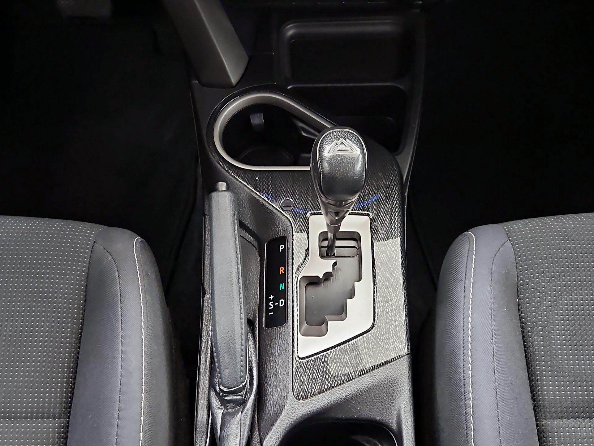 Thumbnail: 2018 Toyota RAV4 - 17