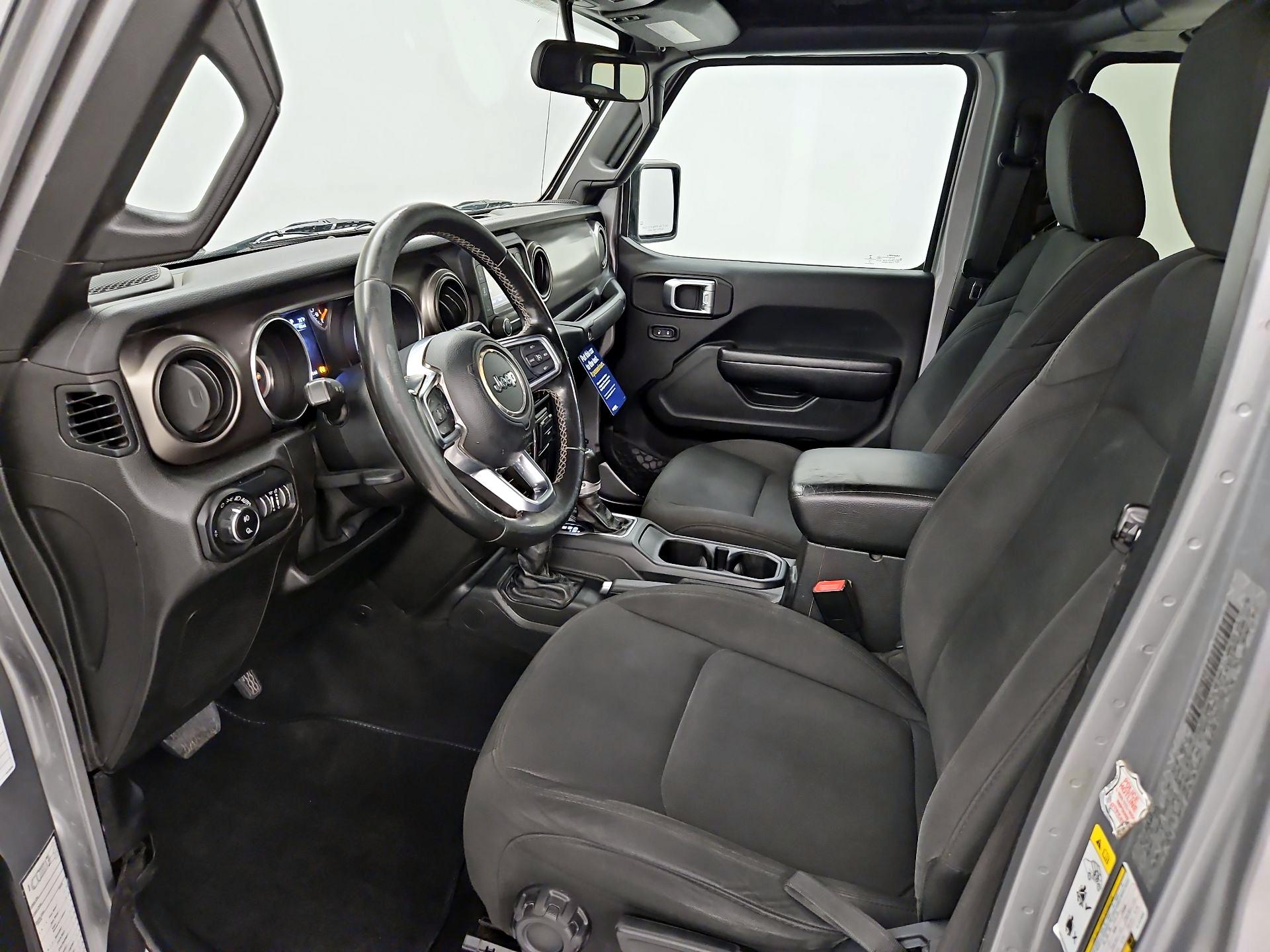 Thumbnail: 2020 Jeep Gladiator - 11