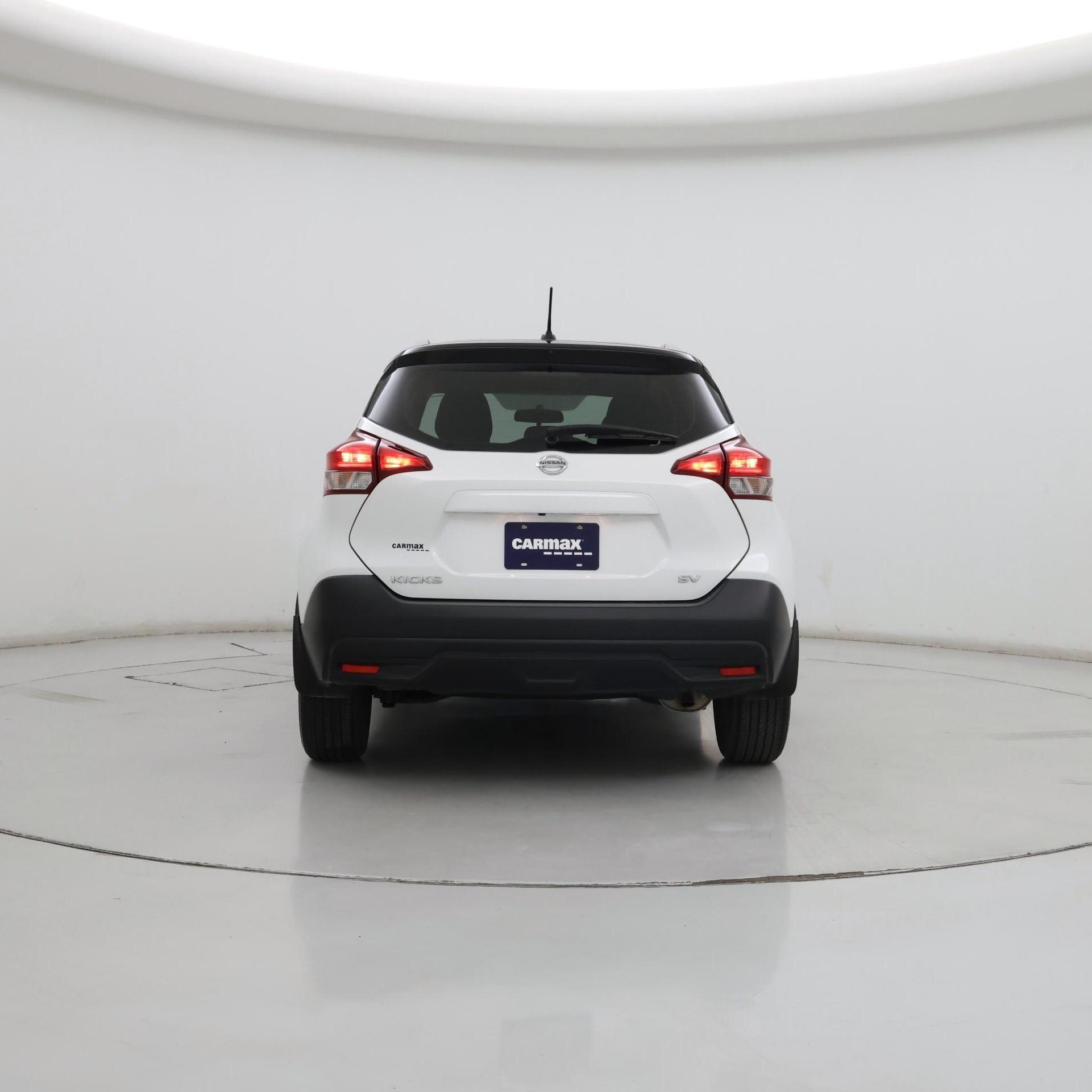 Thumbnail: 2019 Nissan Kicks - 6