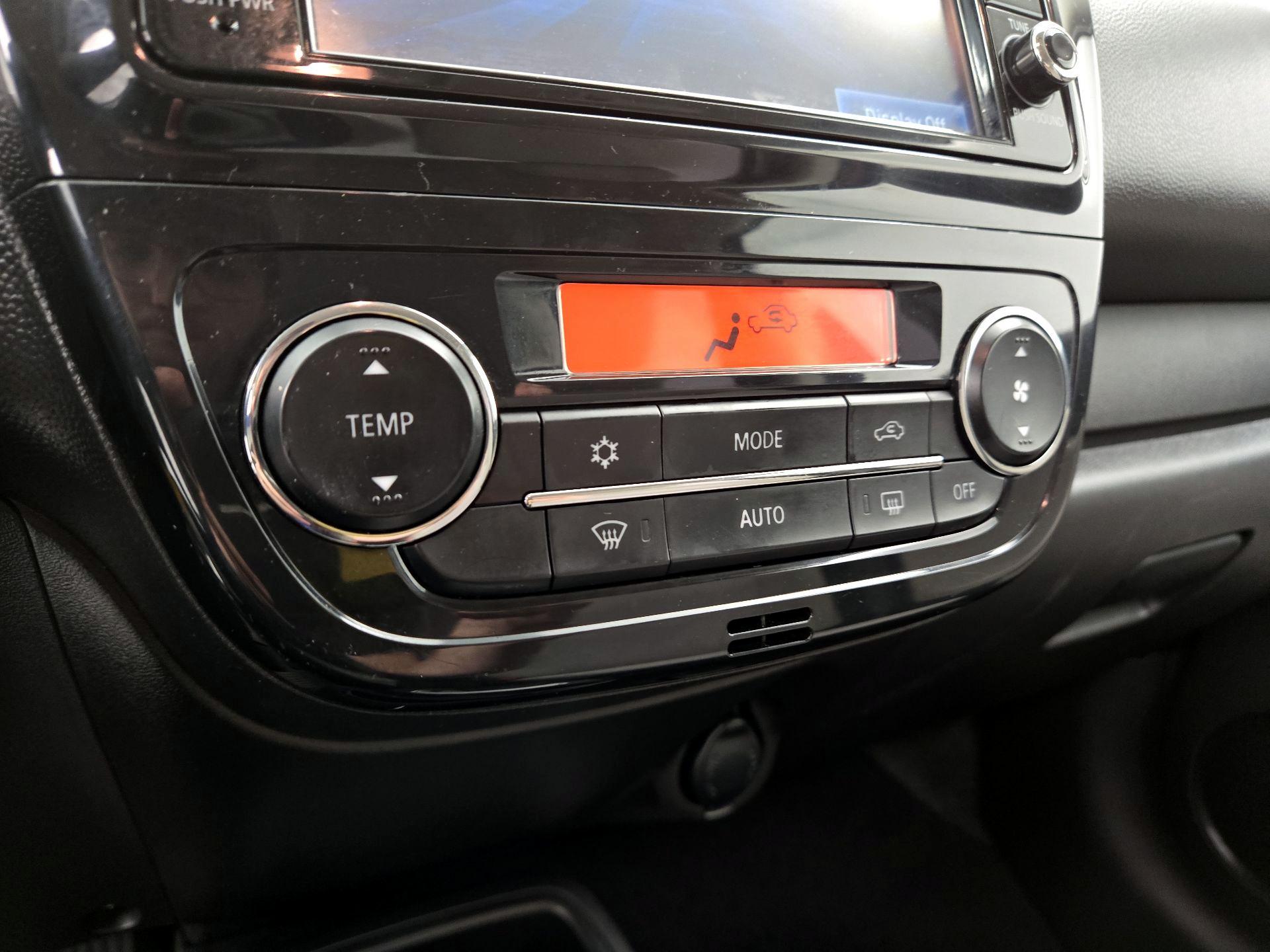 Thumbnail: 2020 Mitsubishi Mirage G4 - 16