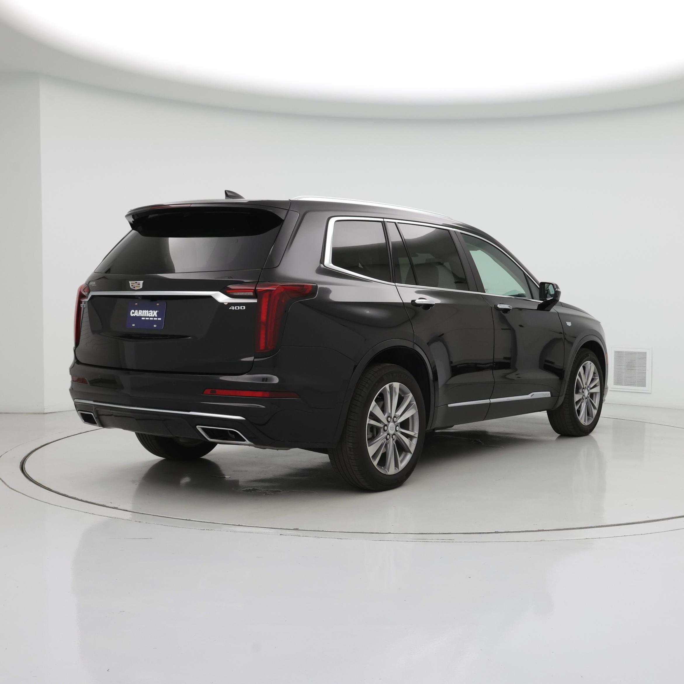 Thumbnail: 2023 Cadillac XT6 - 8
