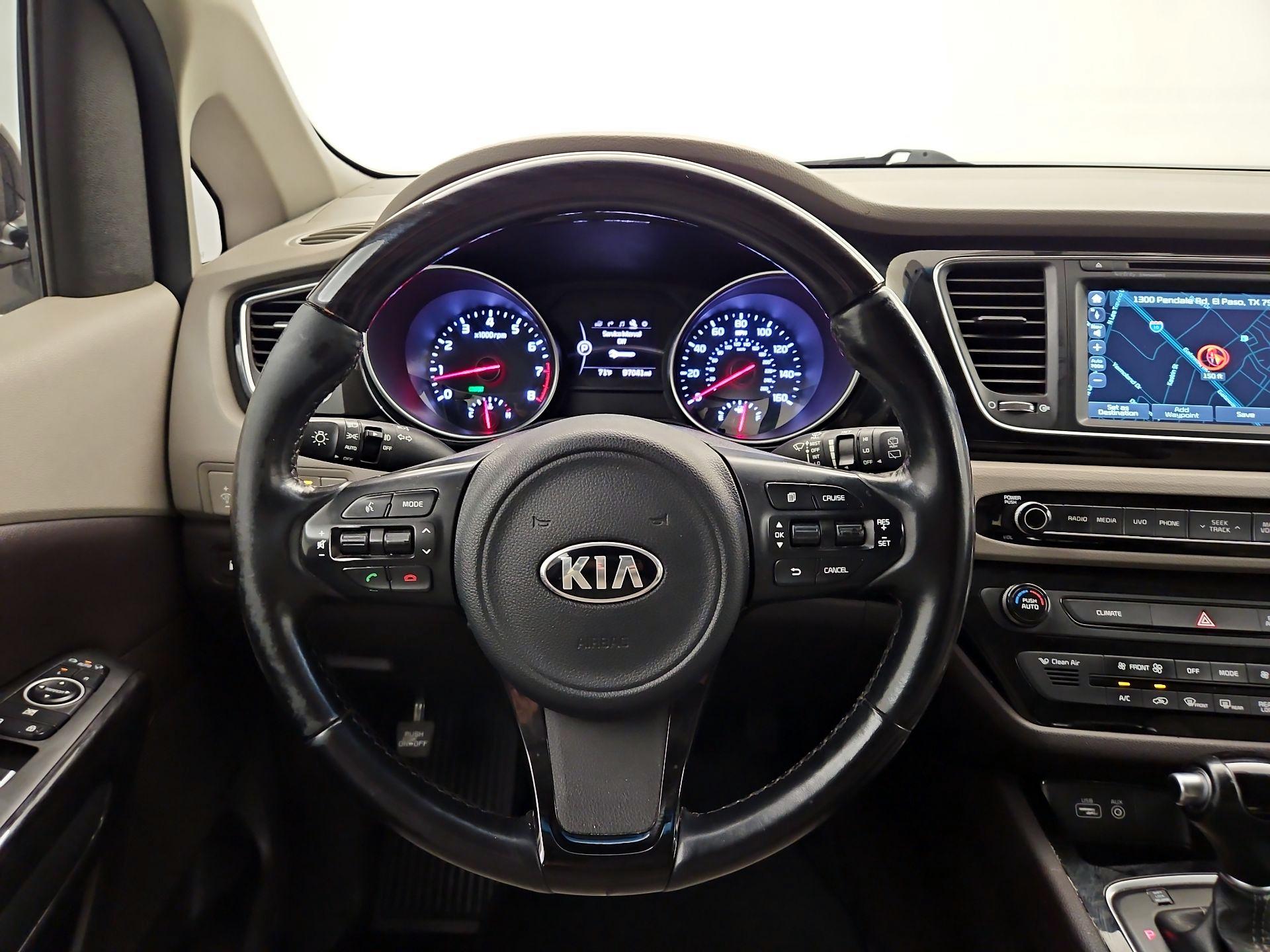 Thumbnail: 2015 Kia Sedona - 10