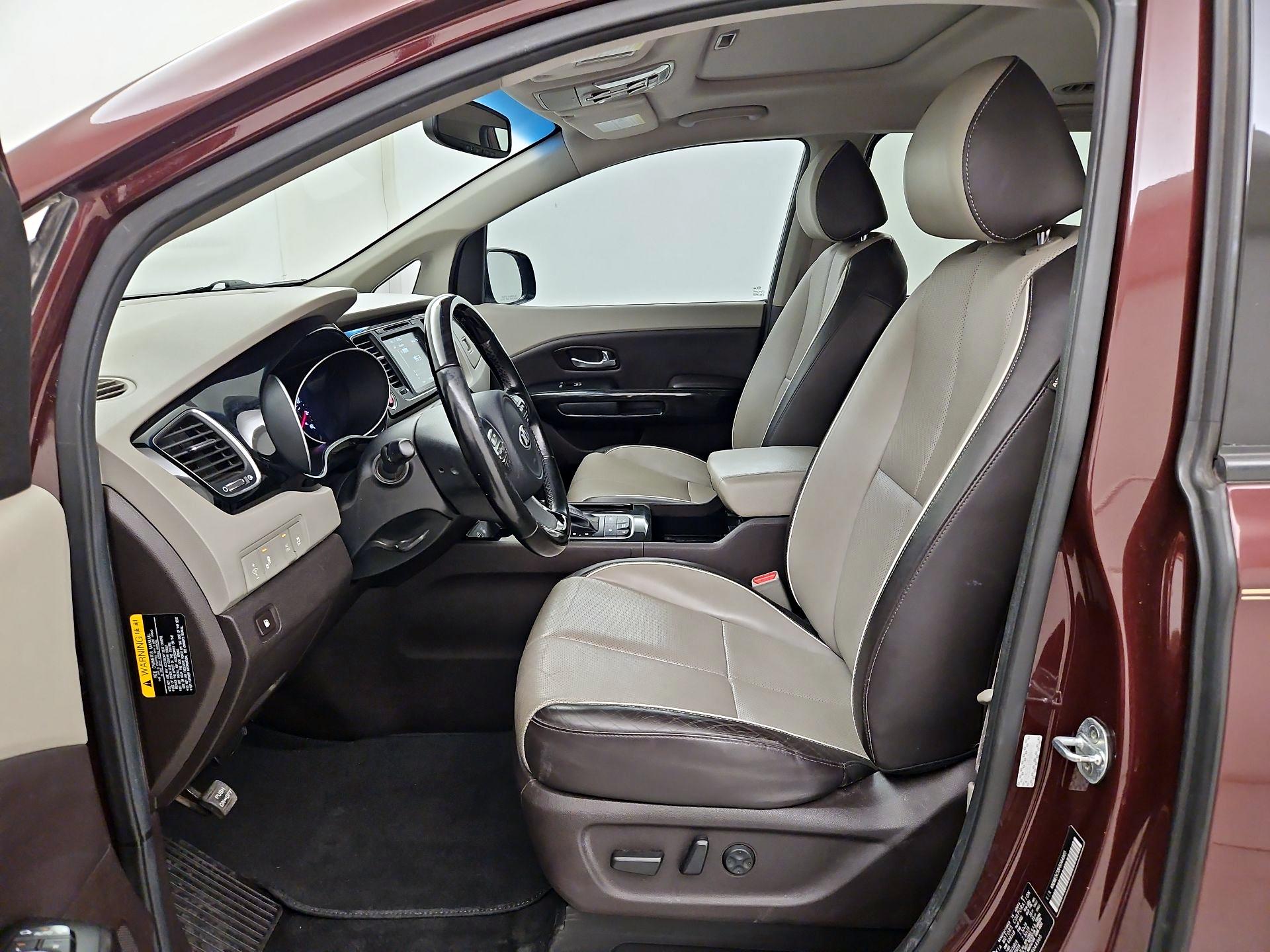 Thumbnail: 2015 Kia Sedona - 11