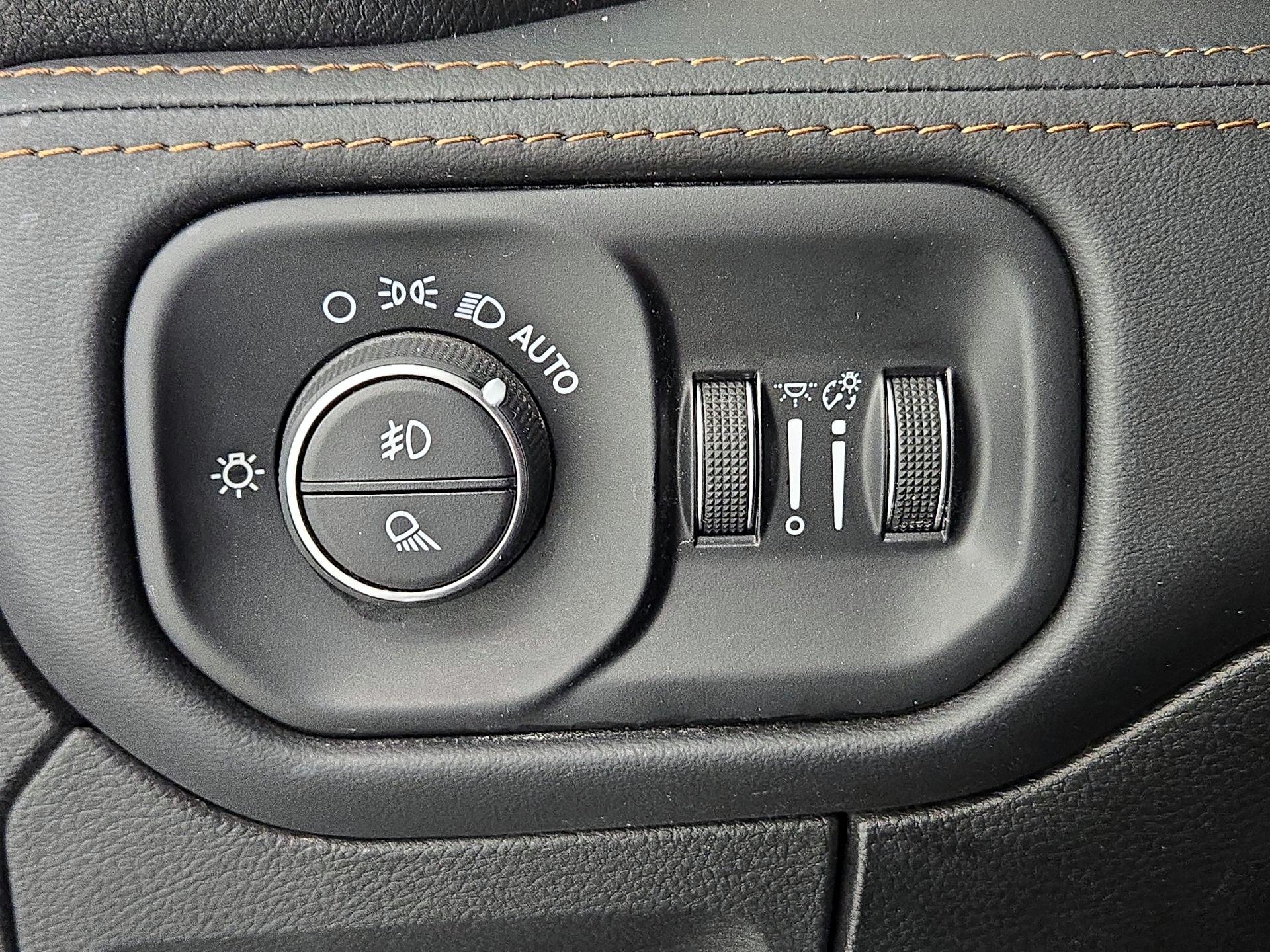 Thumbnail: 2024 RAM 1500 - 13