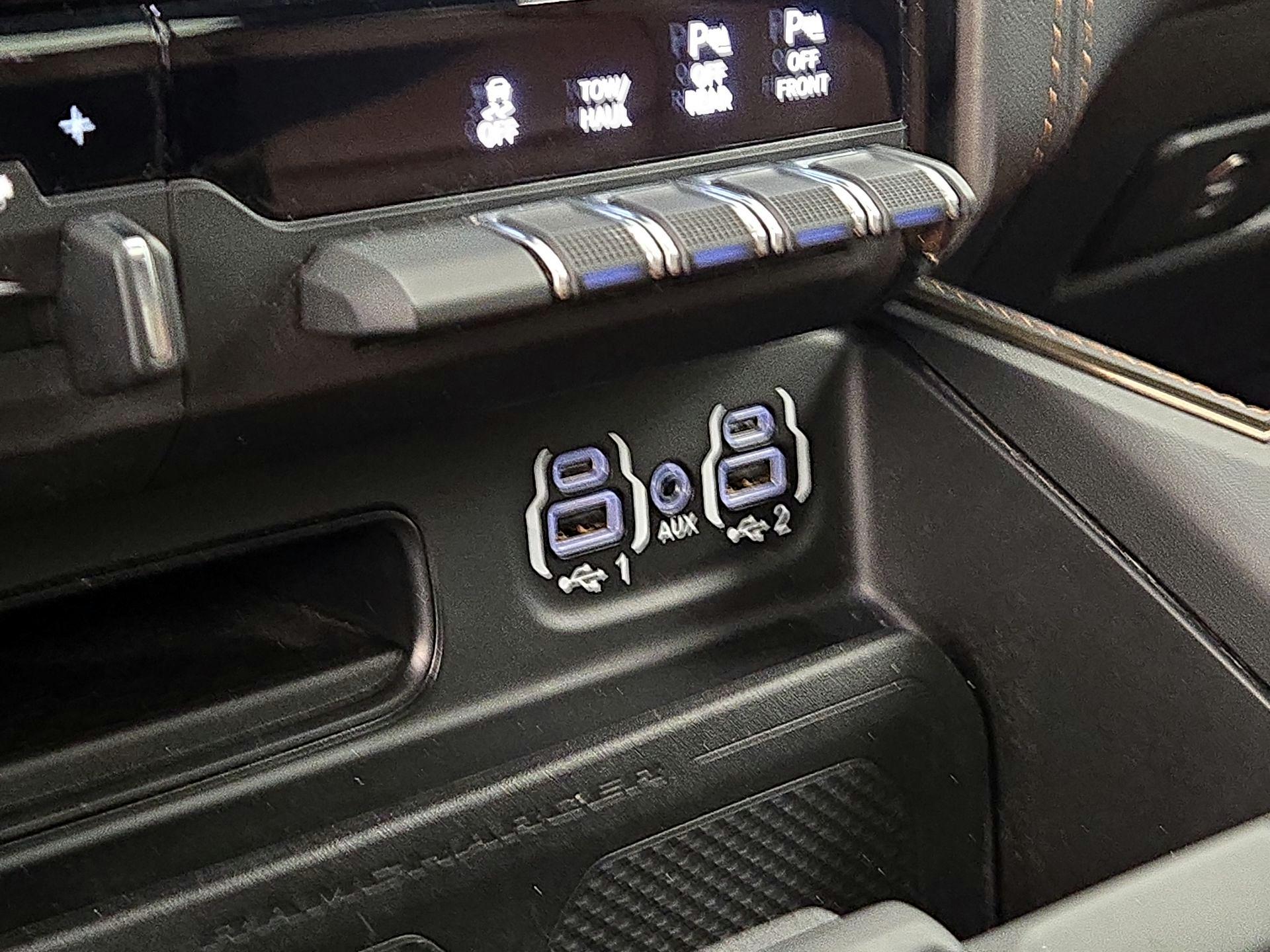 Thumbnail: 2024 RAM 1500 - 19