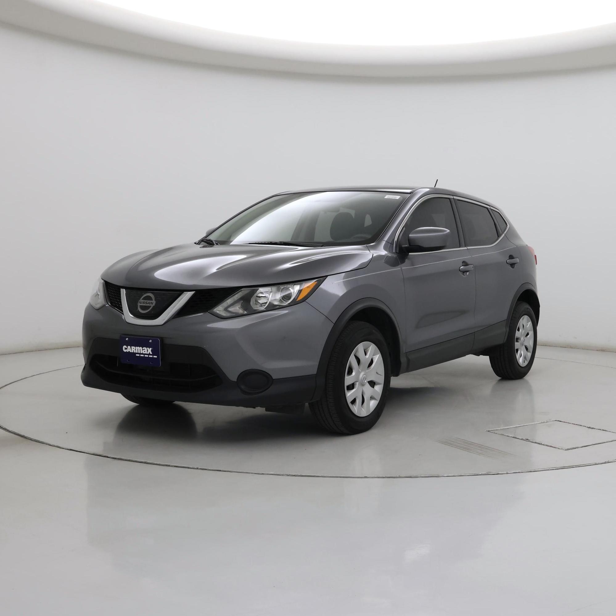 Thumbnail: 2019 Nissan Rogue Sport - 4